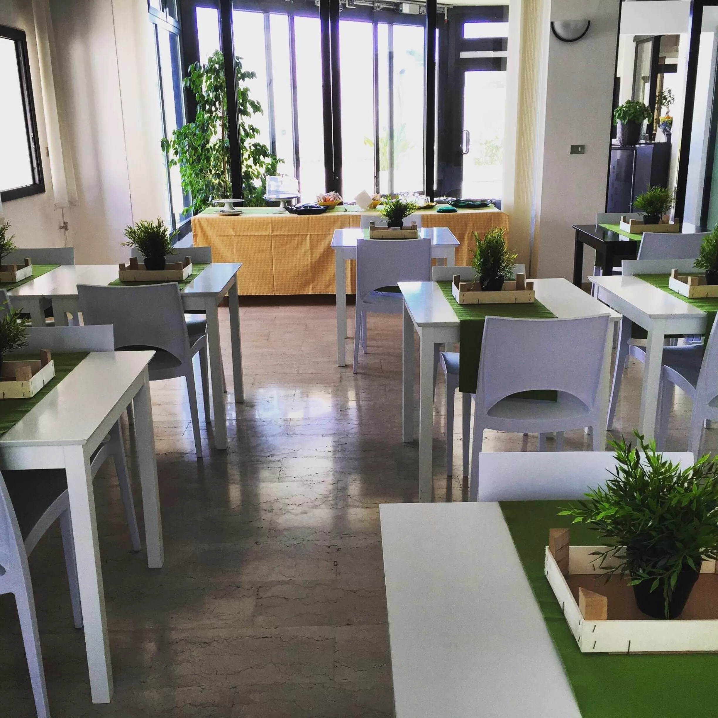 Lounge or bar, Restaurant/Places to Eat in Hotel Riviera