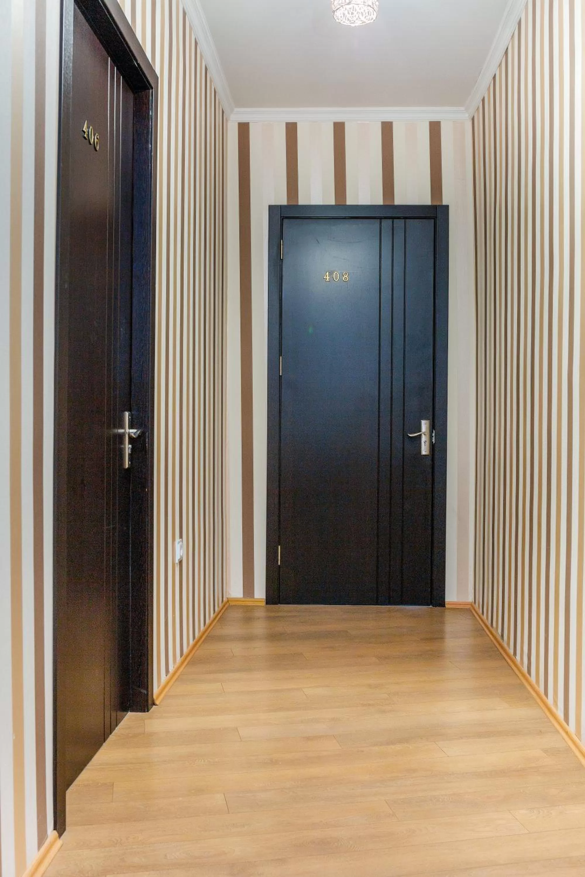 Property building in Hotel Marlyn