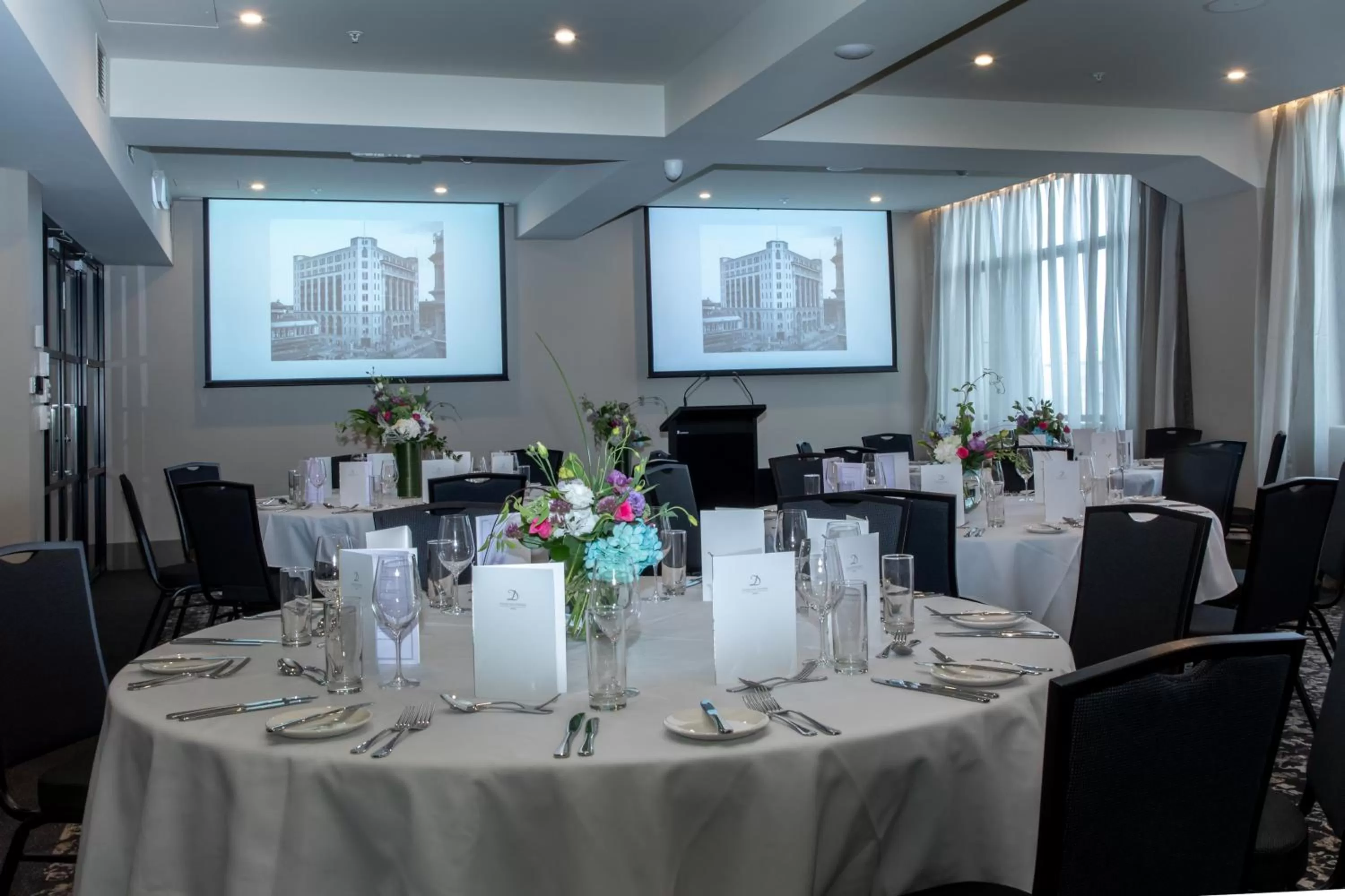 Banquet/Function facilities in Distinction Dunedin Hotel