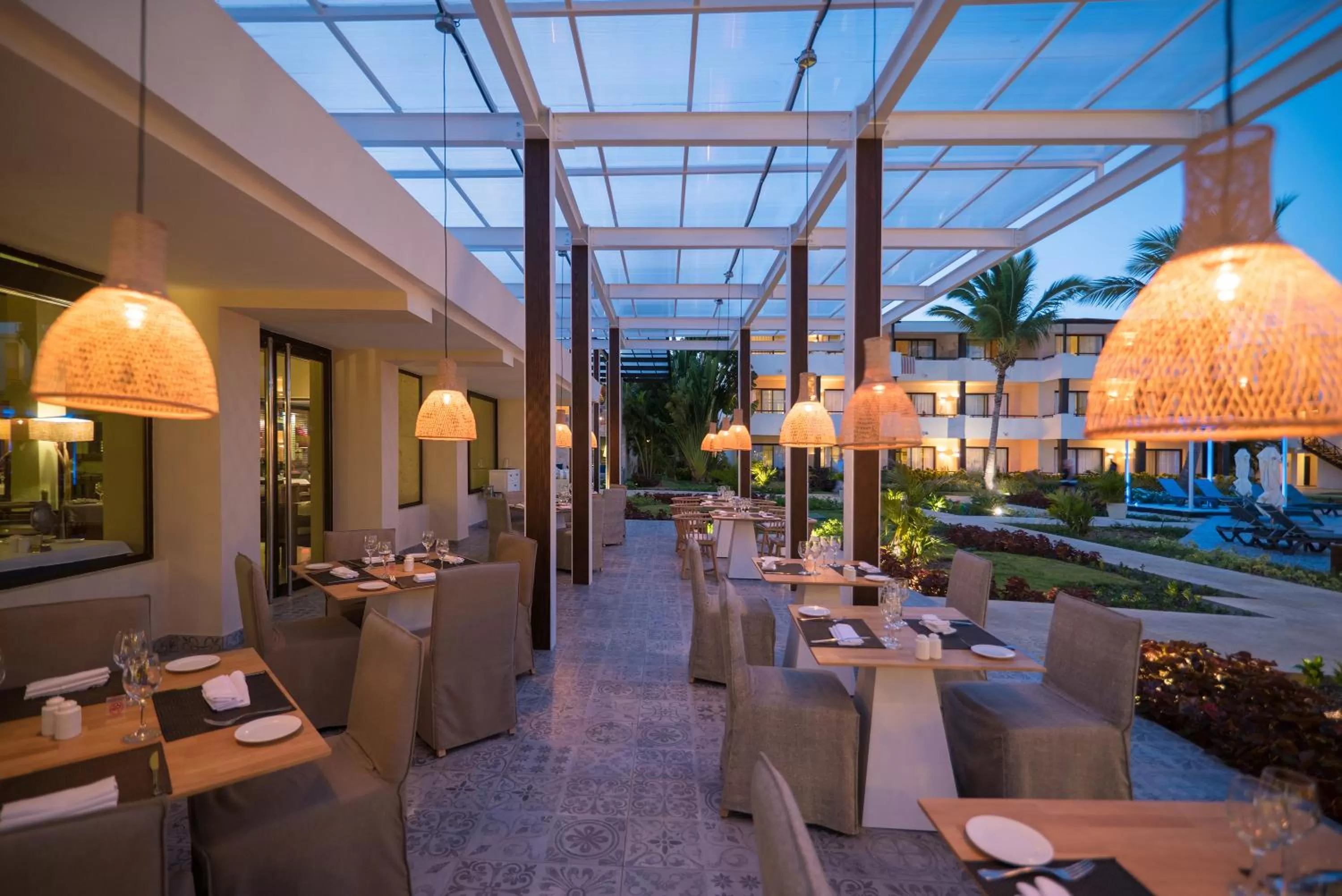 Restaurant/places to eat in Catalonia Royal Bavaro - All Inclusive - Adults Only