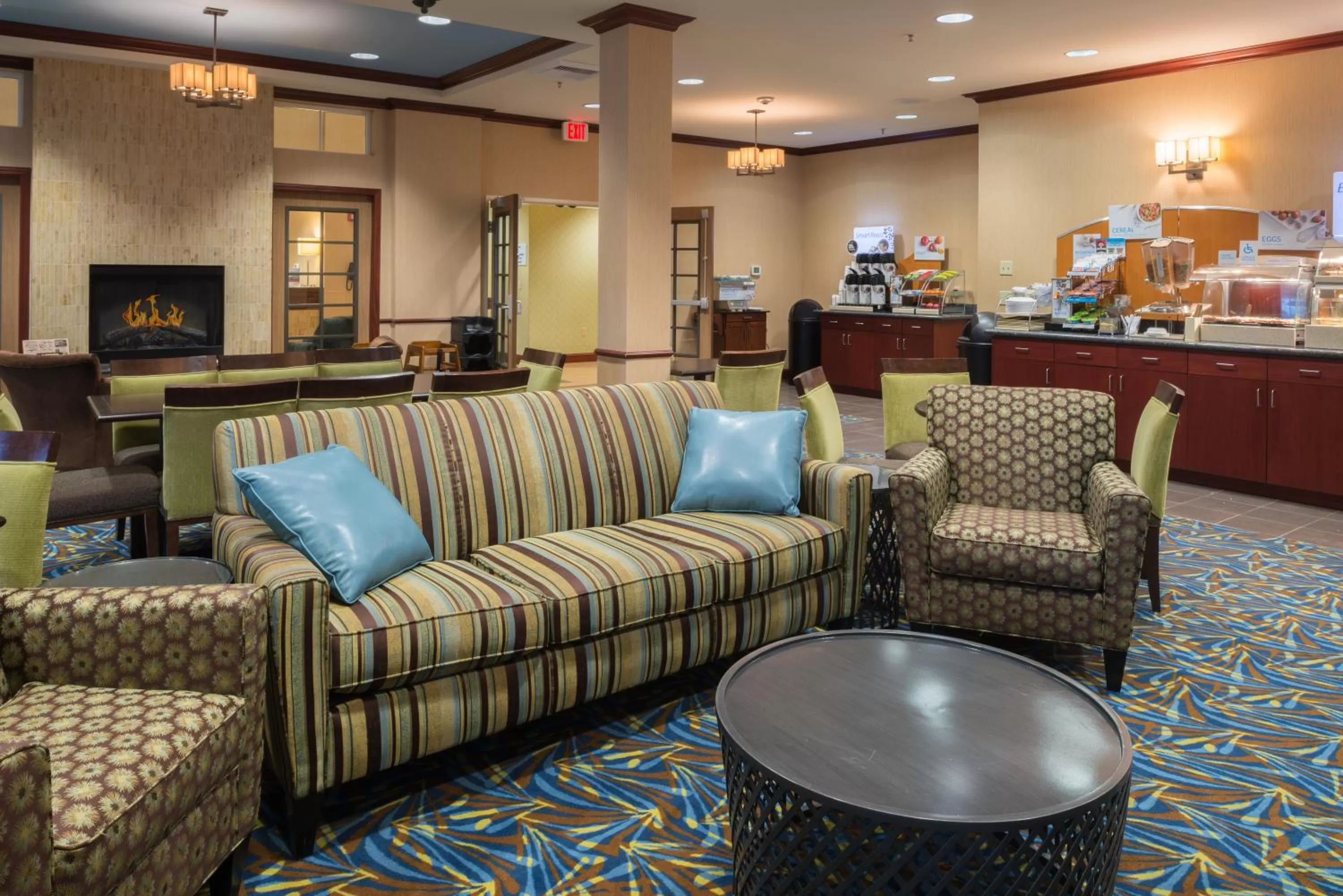 Restaurant/places to eat in Holiday Inn Express Hotel & Suites North Sequim by IHG