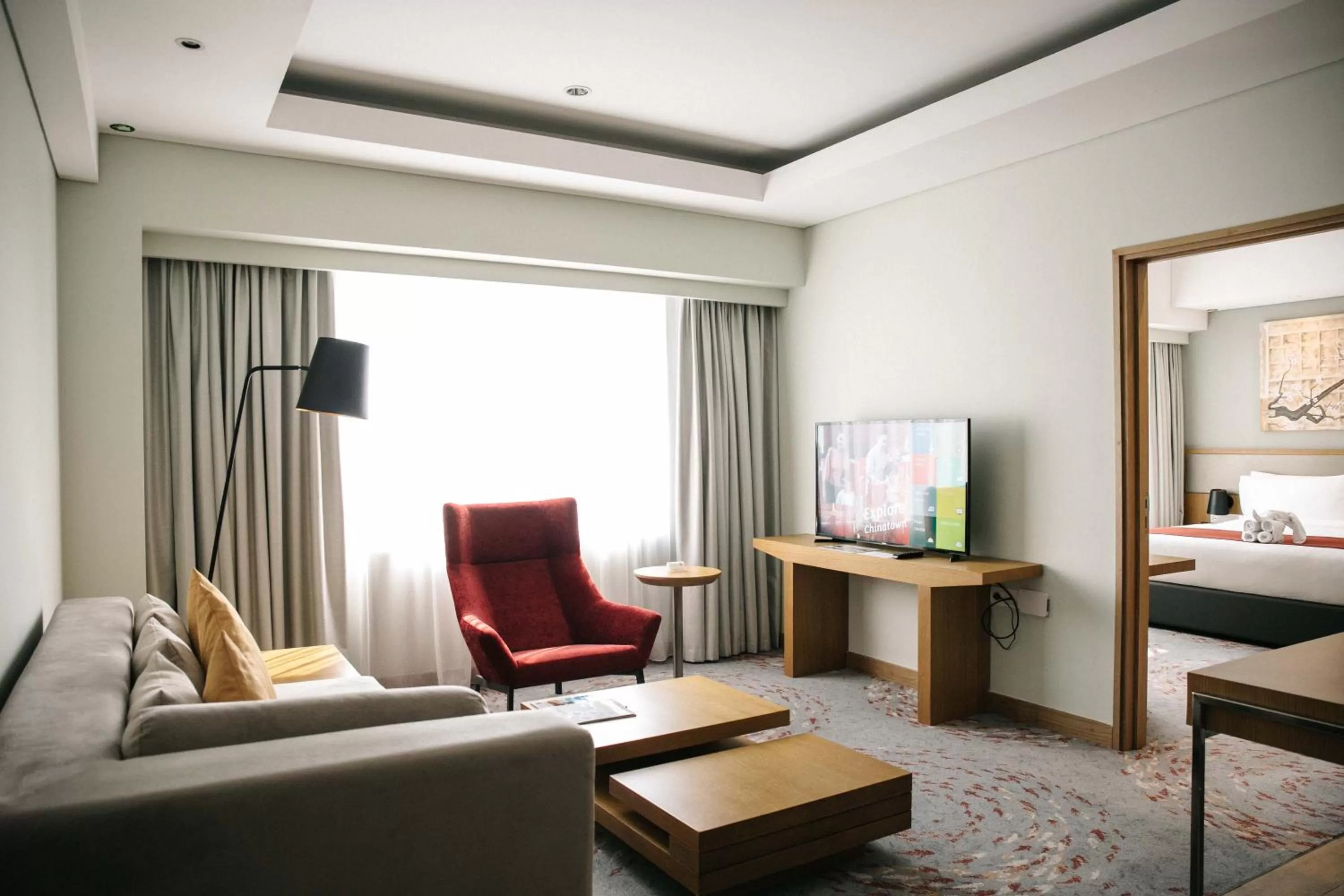 Living room in Holiday Inn & Suites Jakarta Gajah Mada by IHG