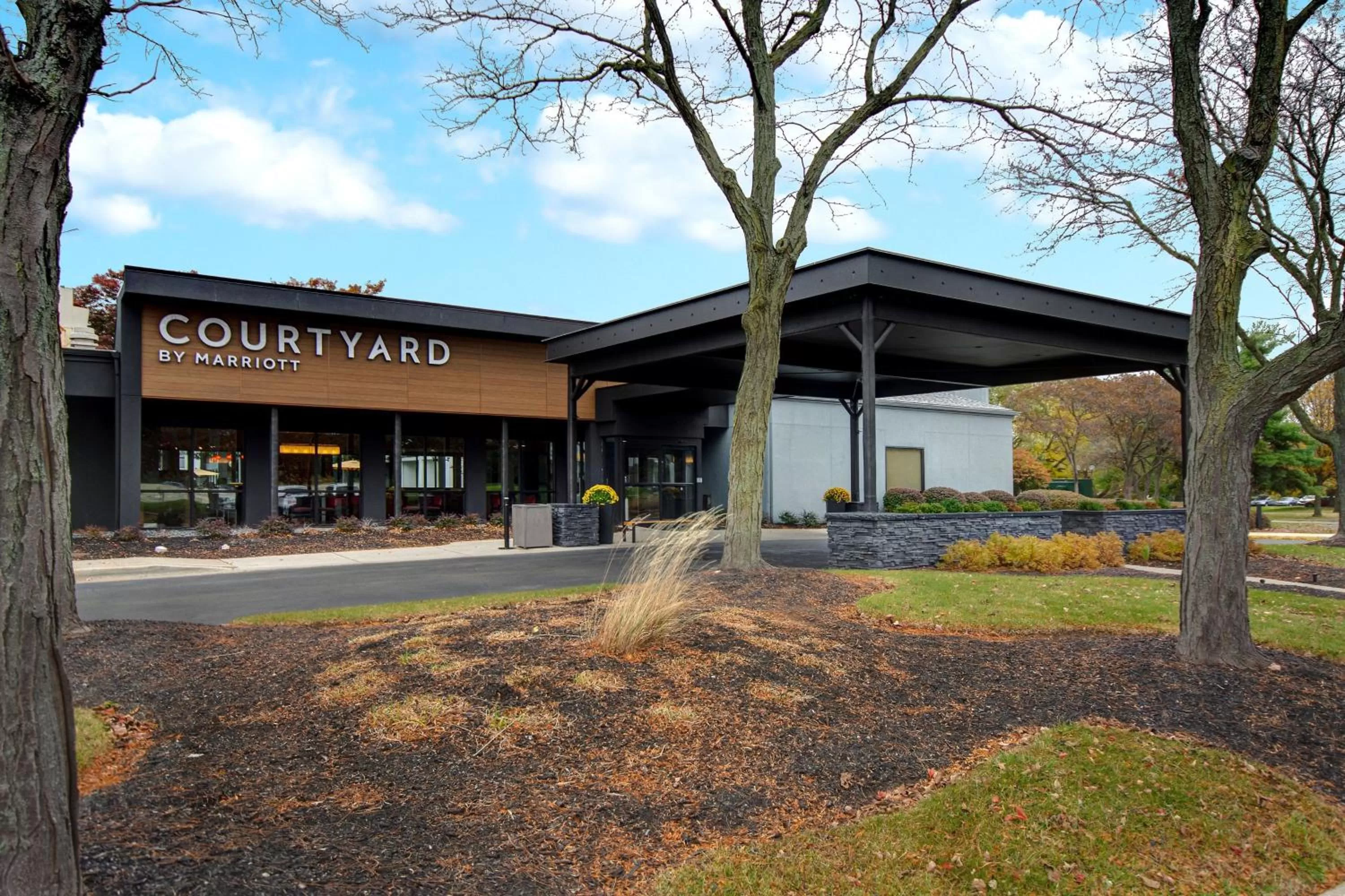 Courtyard Columbus Dublin