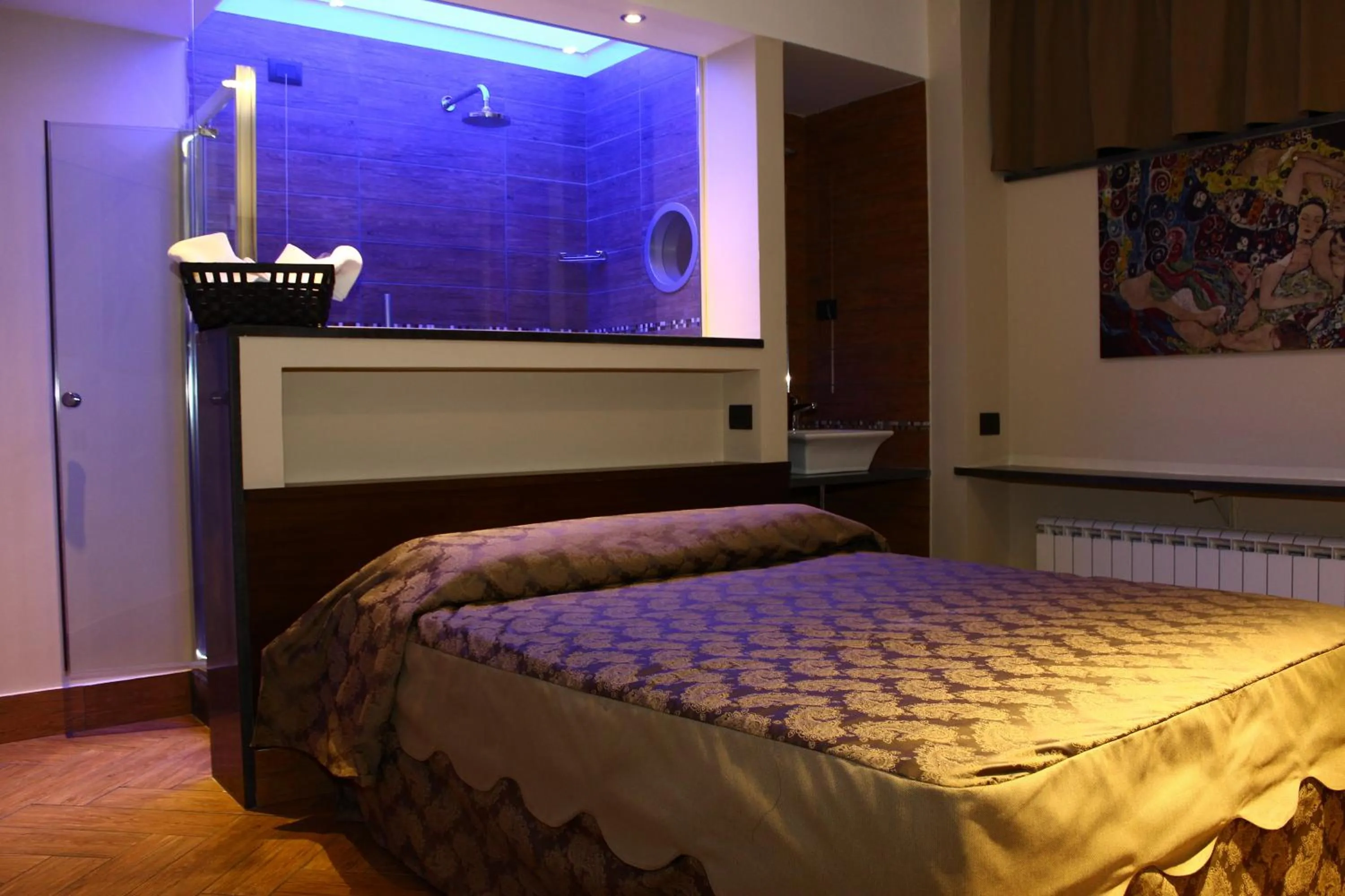 Bed in Hotel Kursaal