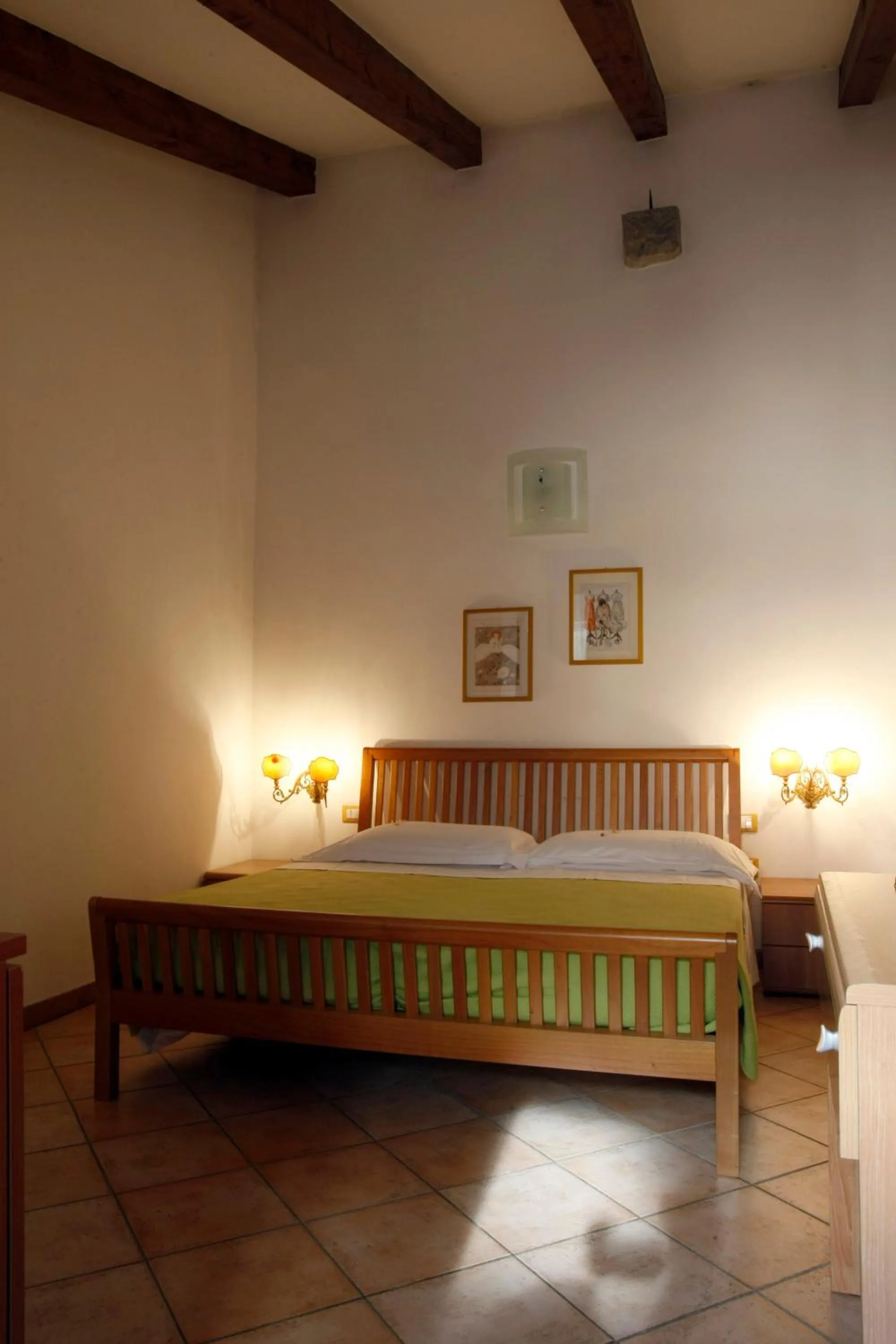 Bed in Albergo Al Viale