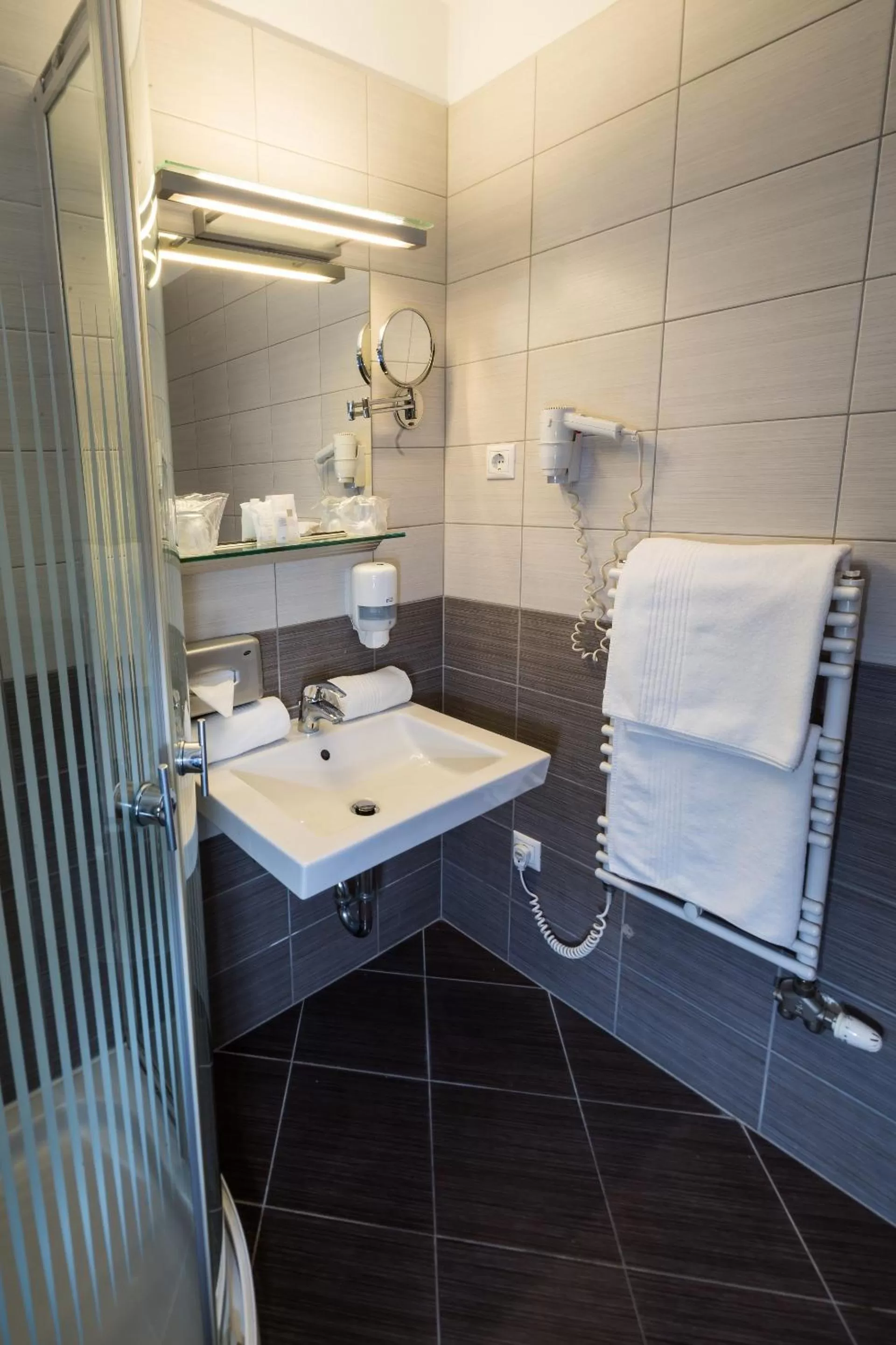 Bathroom in Boutique Hotel Sopianae