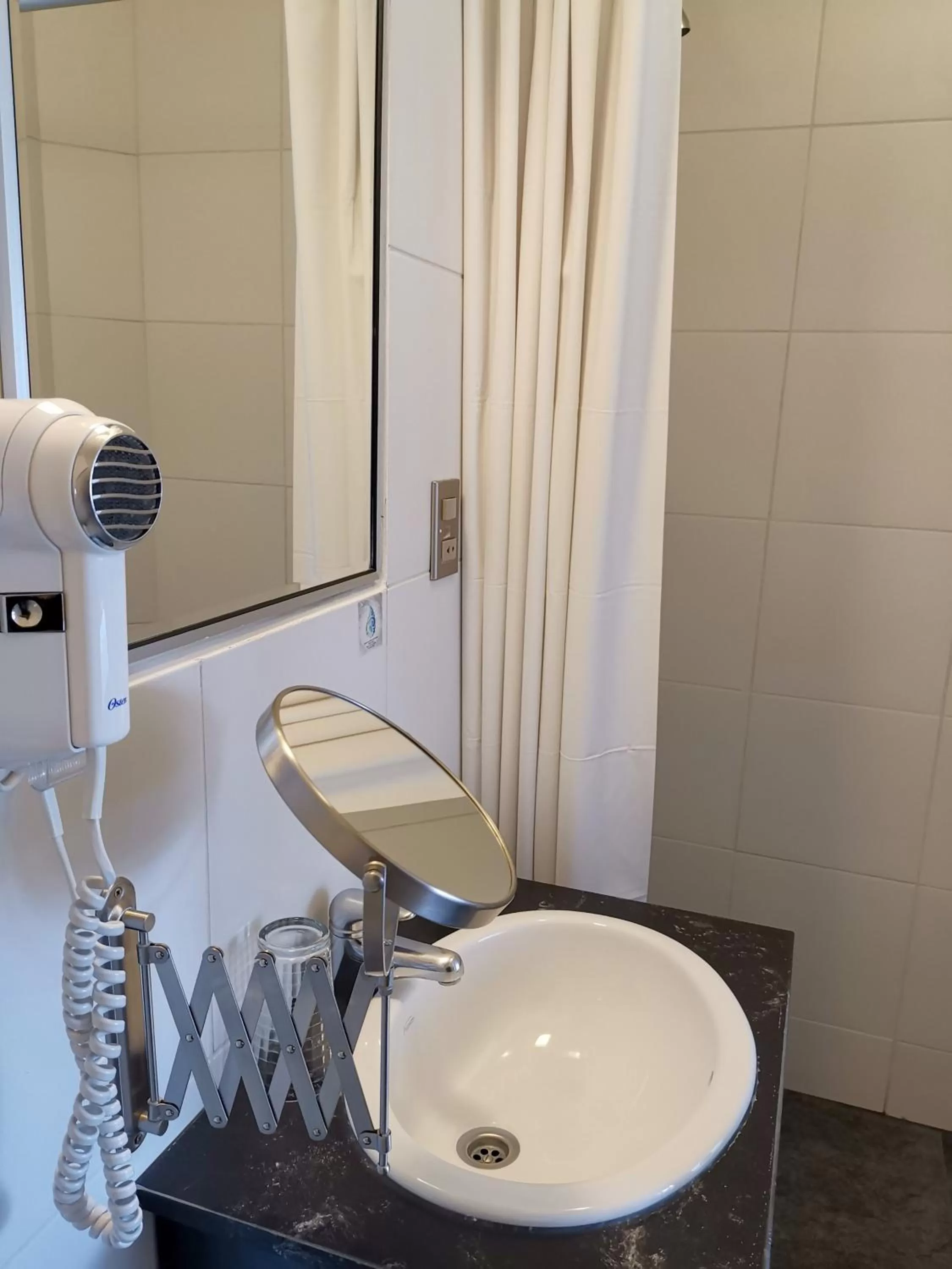 Bathroom in Casa Fusion Hotel Boutique