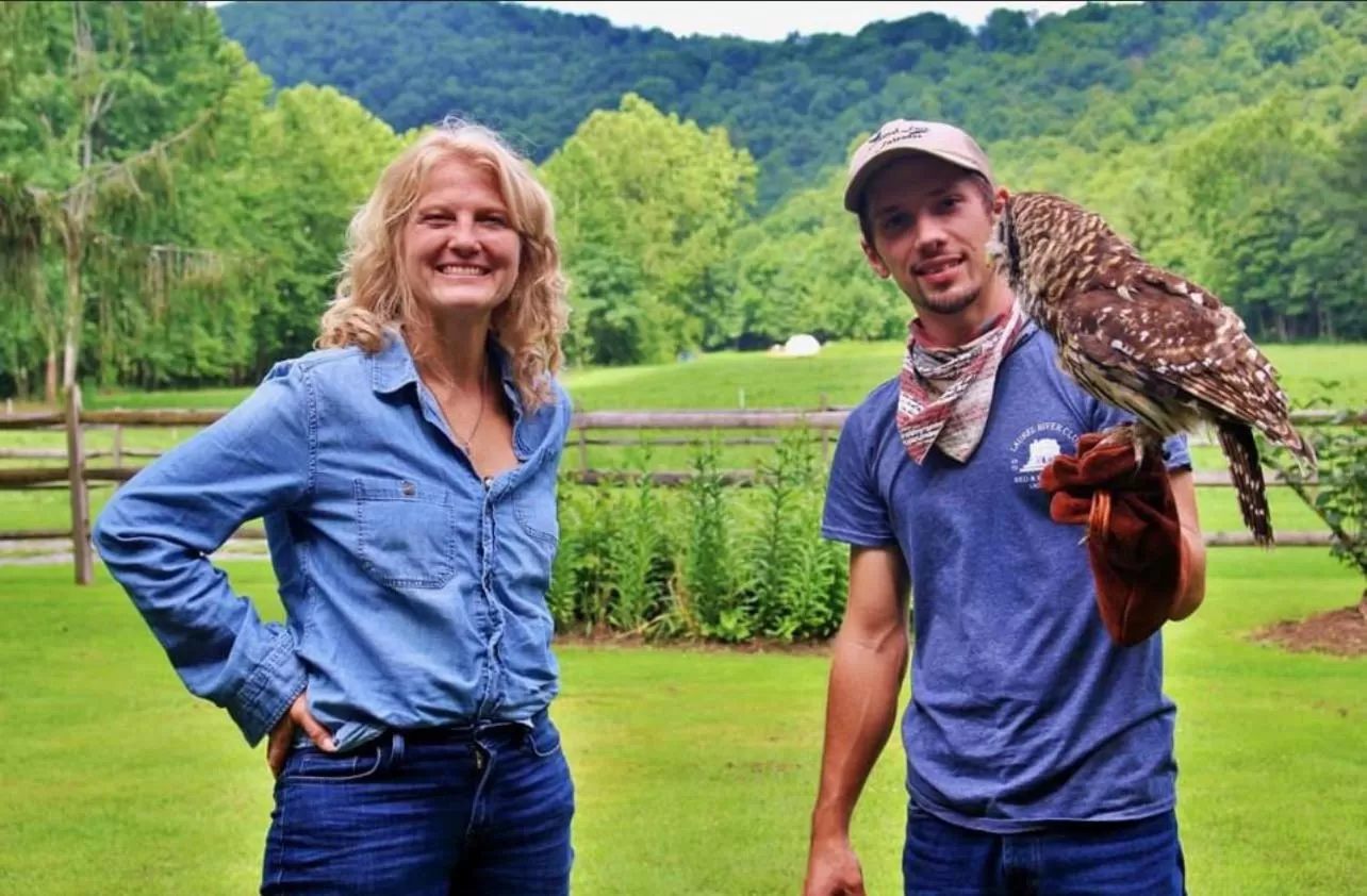 Animals in Laurel River Club Bed & Breakfast or LRCBNB