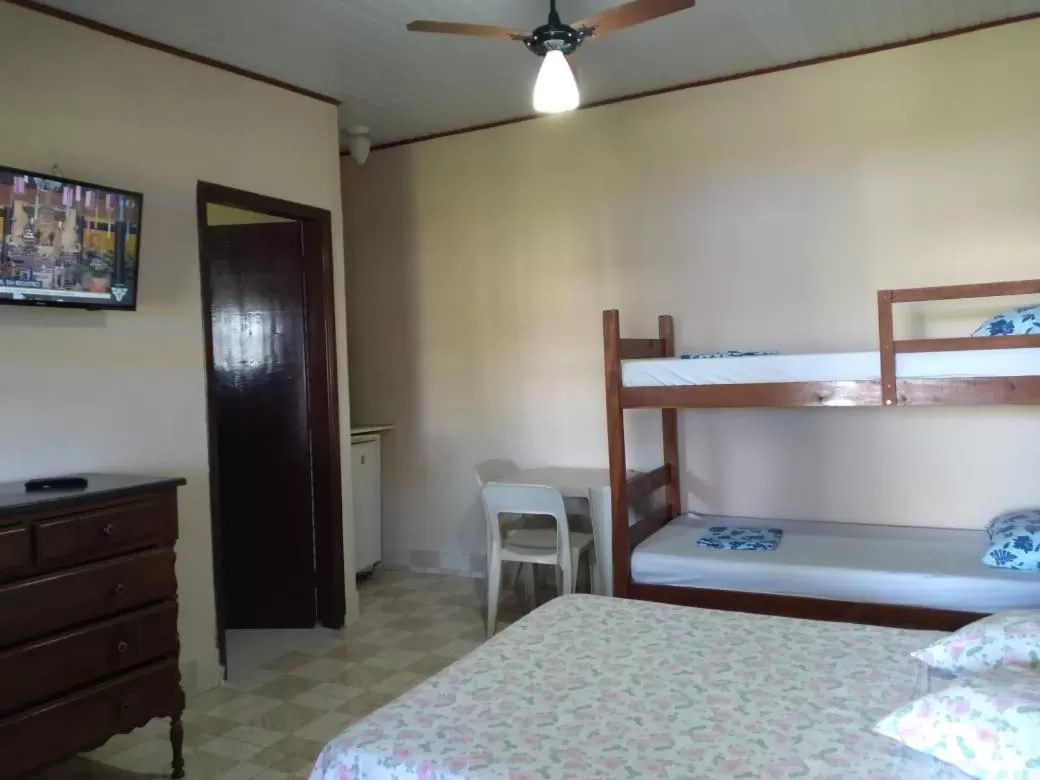 Bed in Cantinho da Geisa - suítes mobiliadas