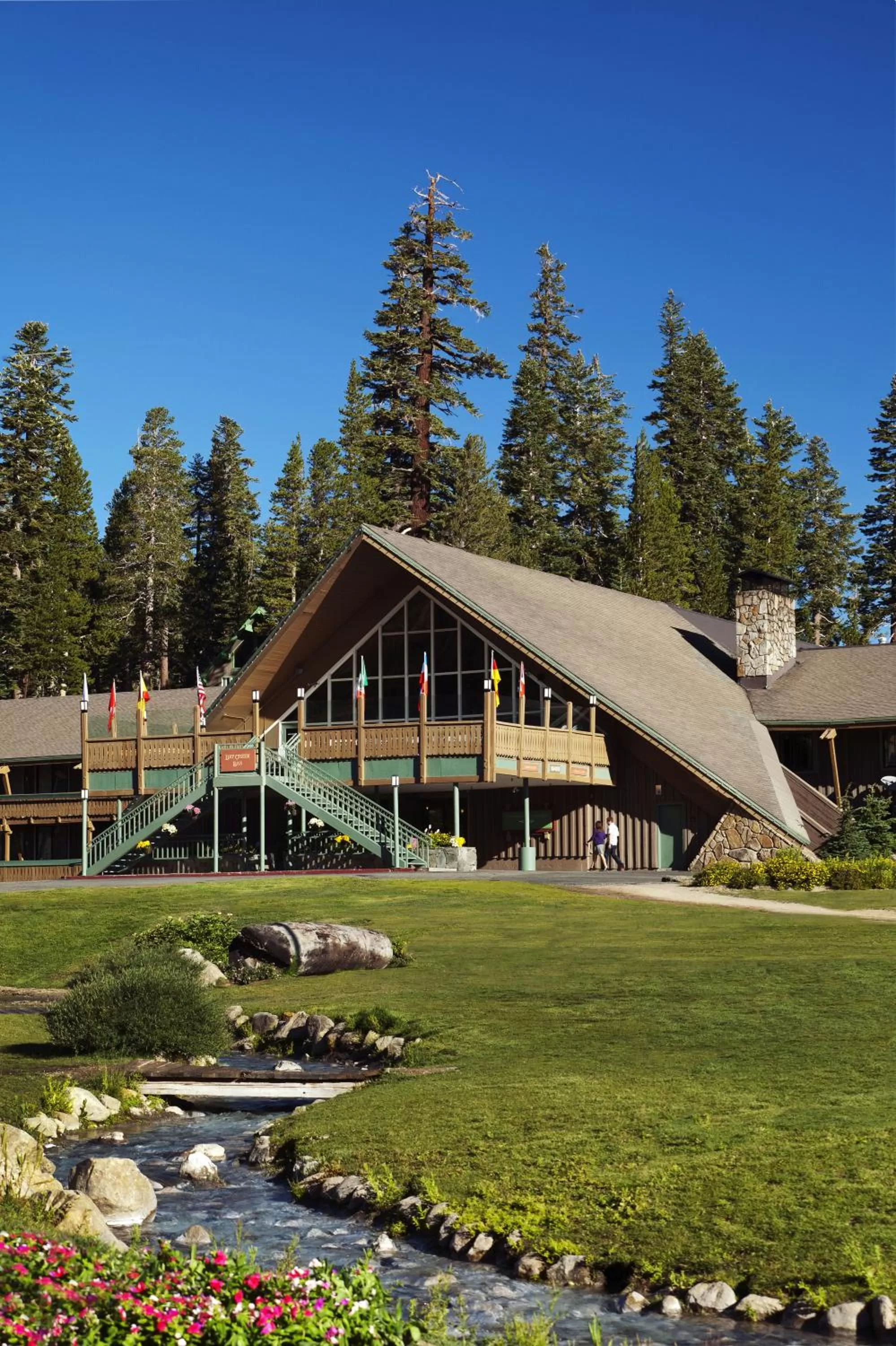 Property building in Mammoth Mountain Inn