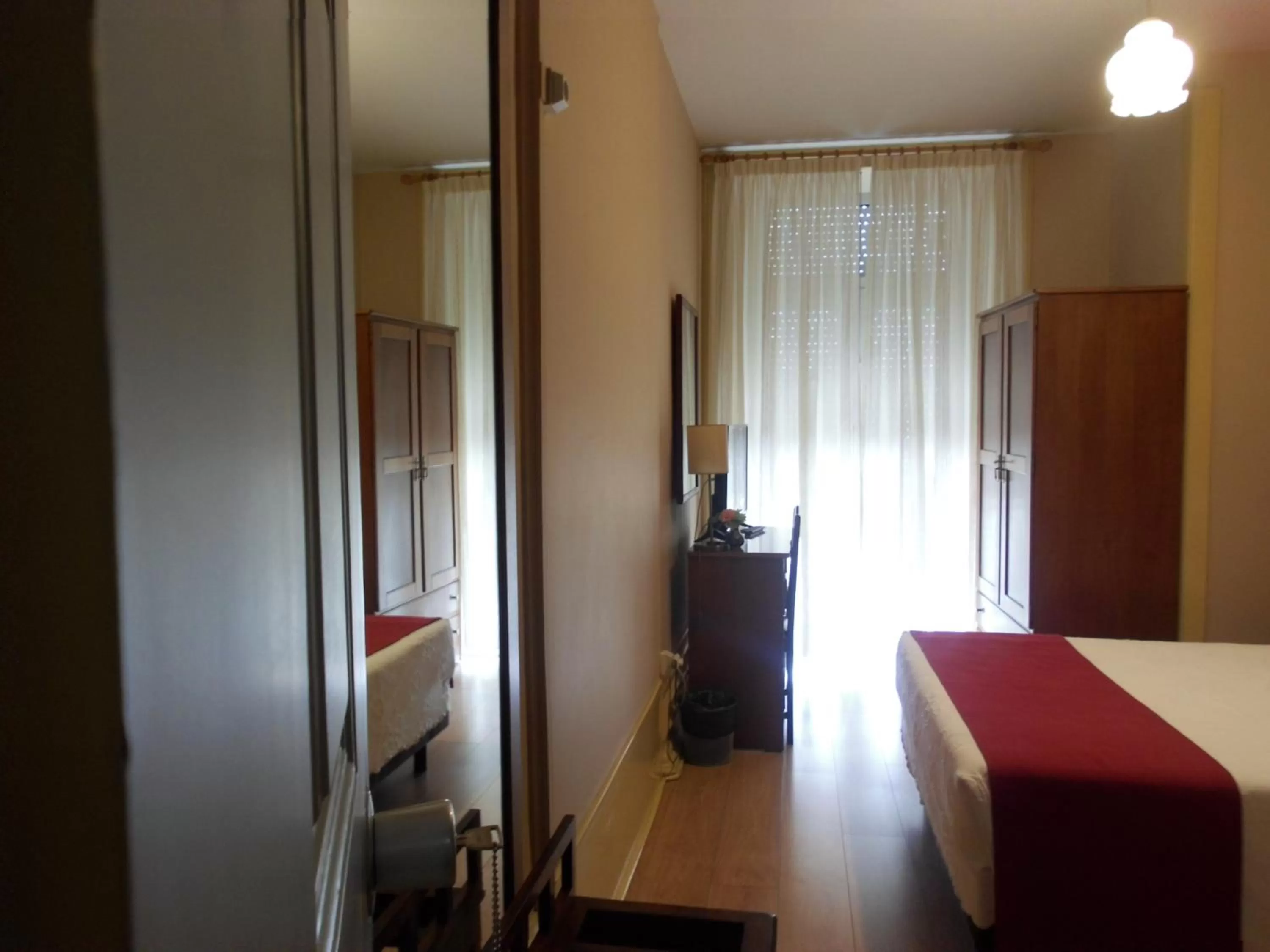 Bed in Hotel Larbelo