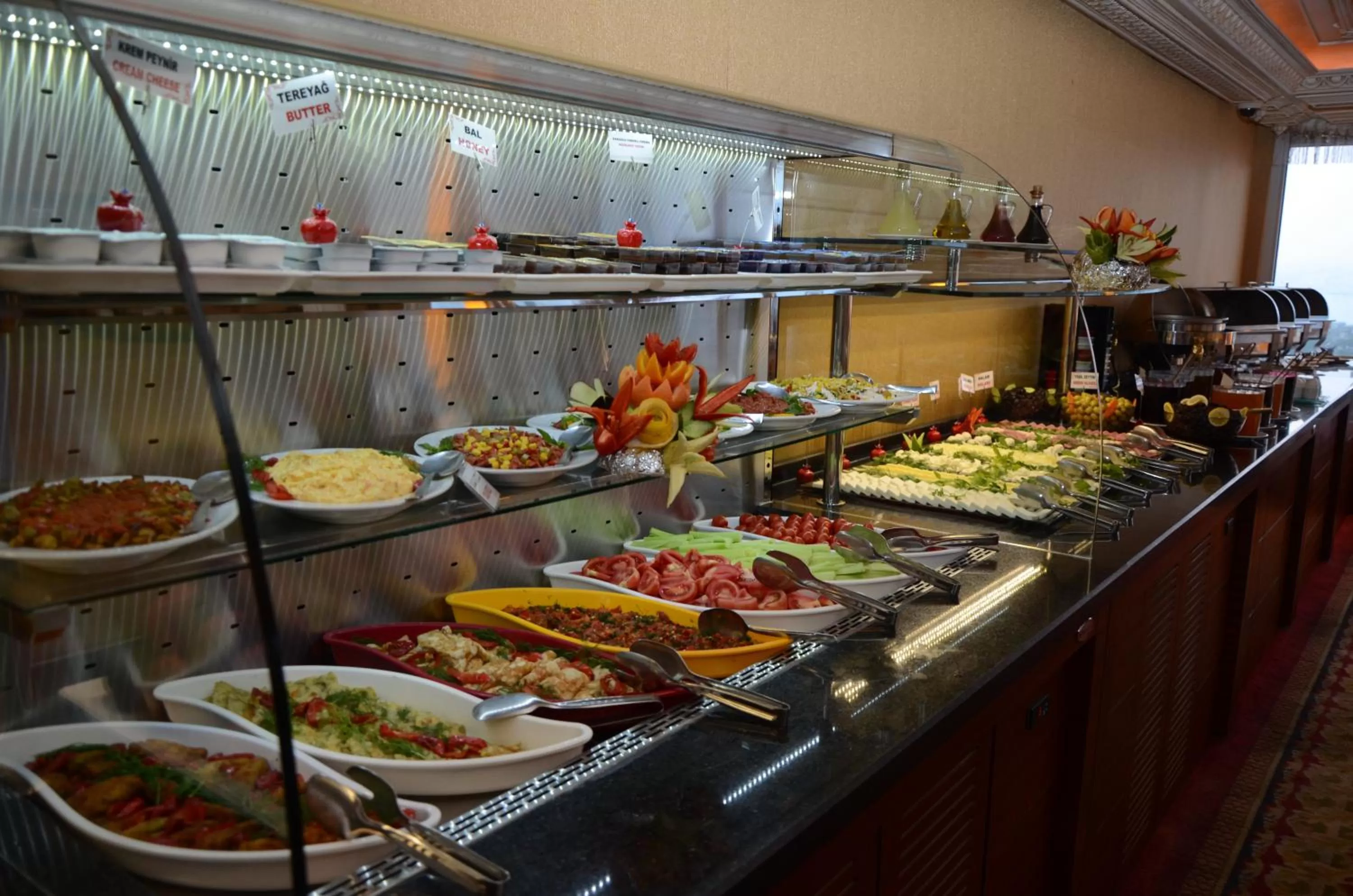 Restaurant/places to eat in Deluxe Golden Horn Sultanahmet Hotel