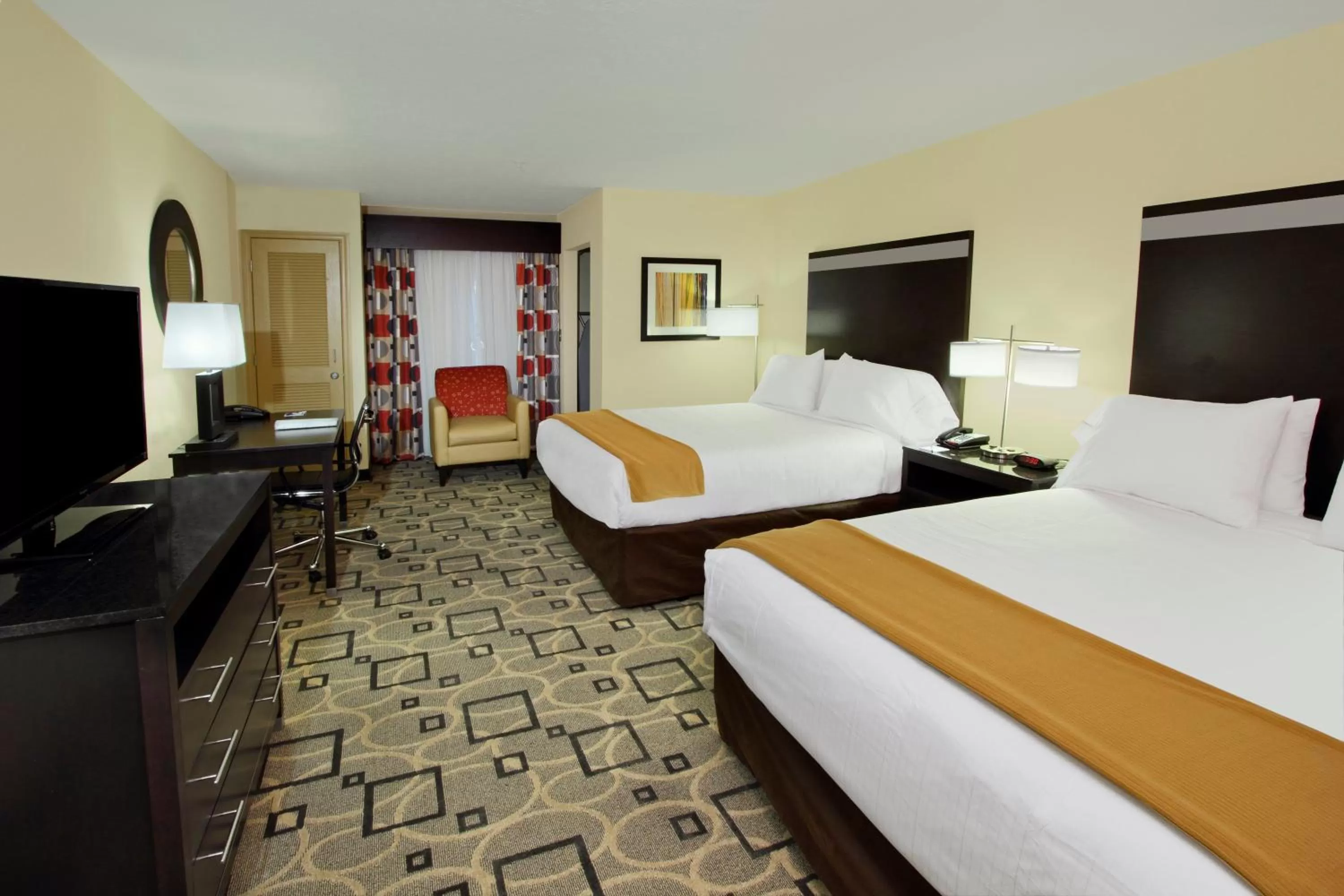 Queen Room with Two Queen Beds in Holiday Inn Express Augusta Downtown, an IHG Hotel