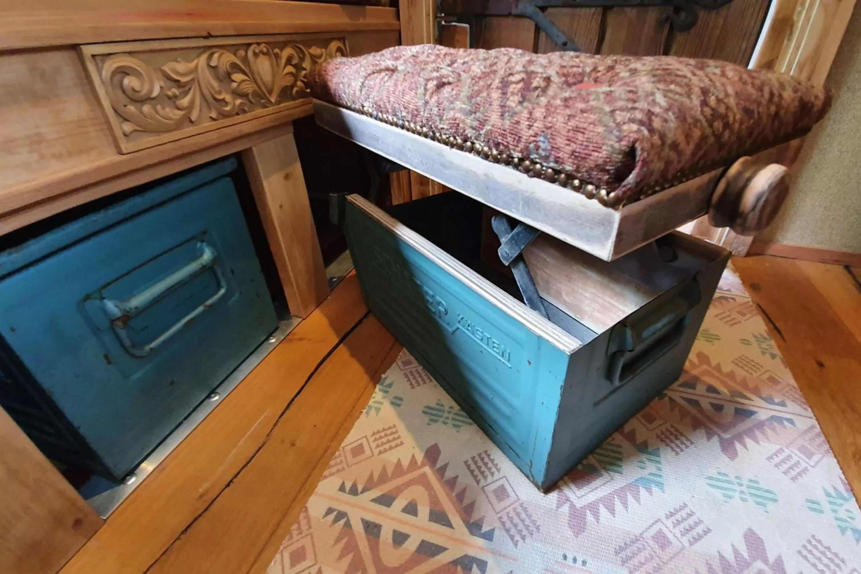 Seating area in AirstreamNB