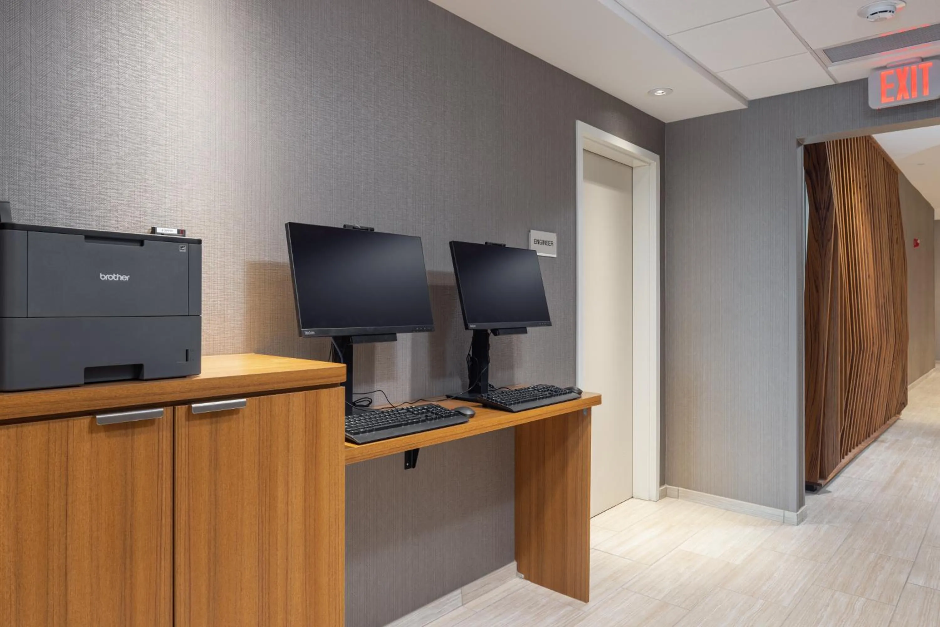 Business facilities in SpringHill Suites by Marriott Tucson at The Bridges