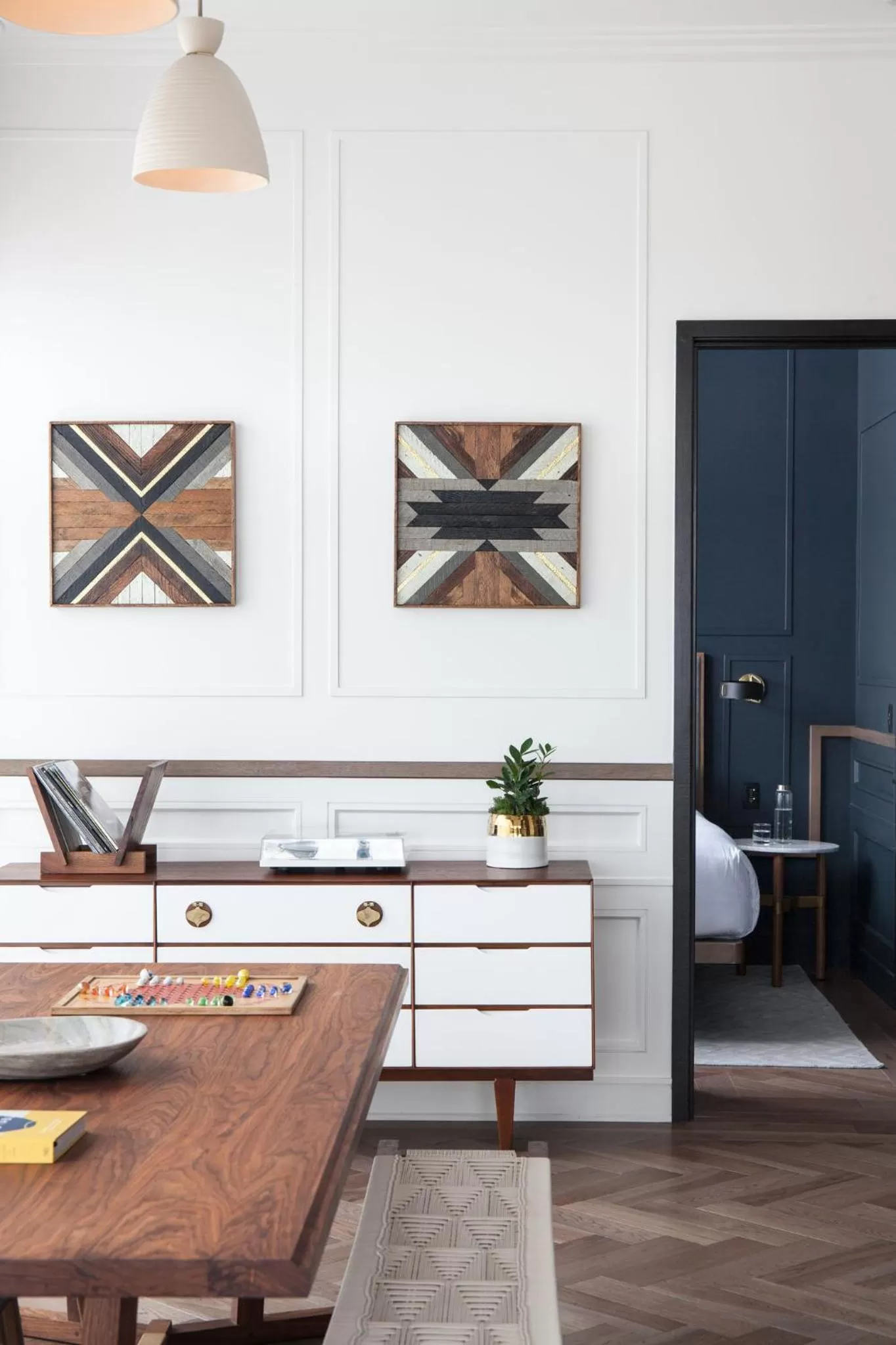 Photo of the whole room in Noelle