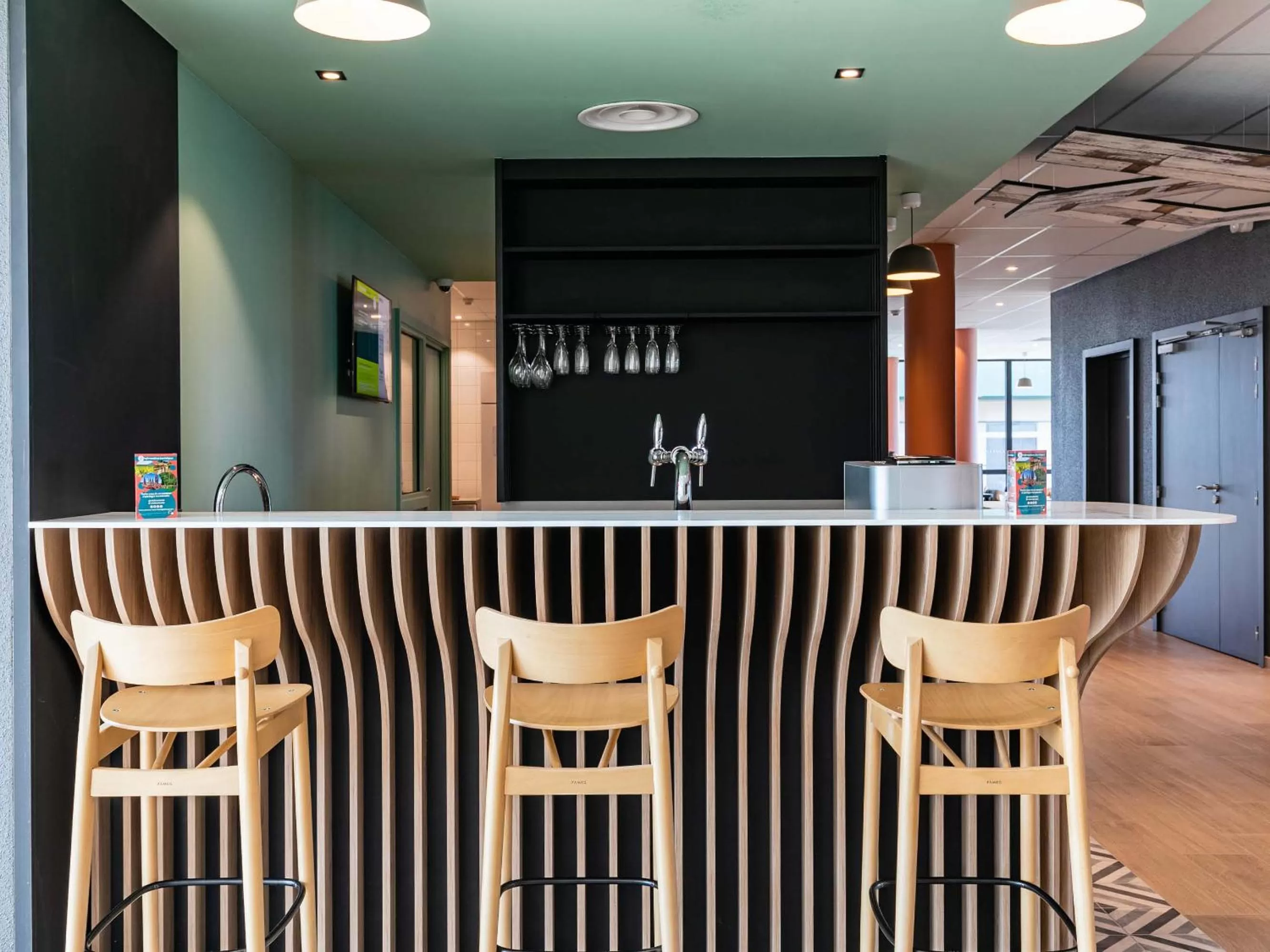 Lobby or reception in B&B HOTEL Sélestat Centre-Alsace