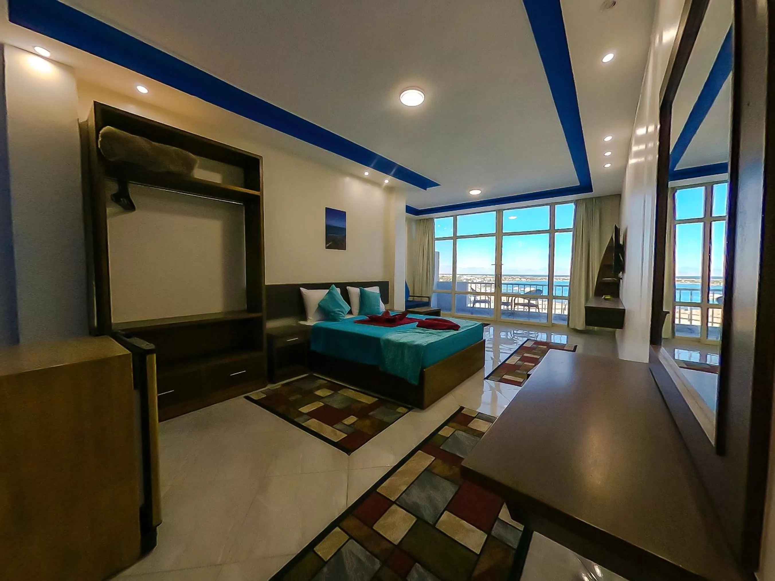 Seaview Panorama Boatel