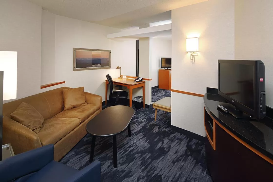 Seating area in Fairfield Inn & Suites by Marriott Millville Vineland
