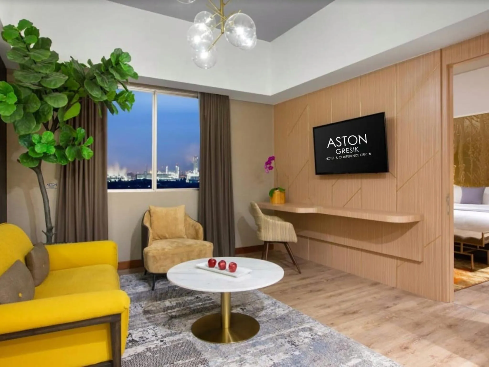 Bed in Aston Gresik Hotel & Conference Center