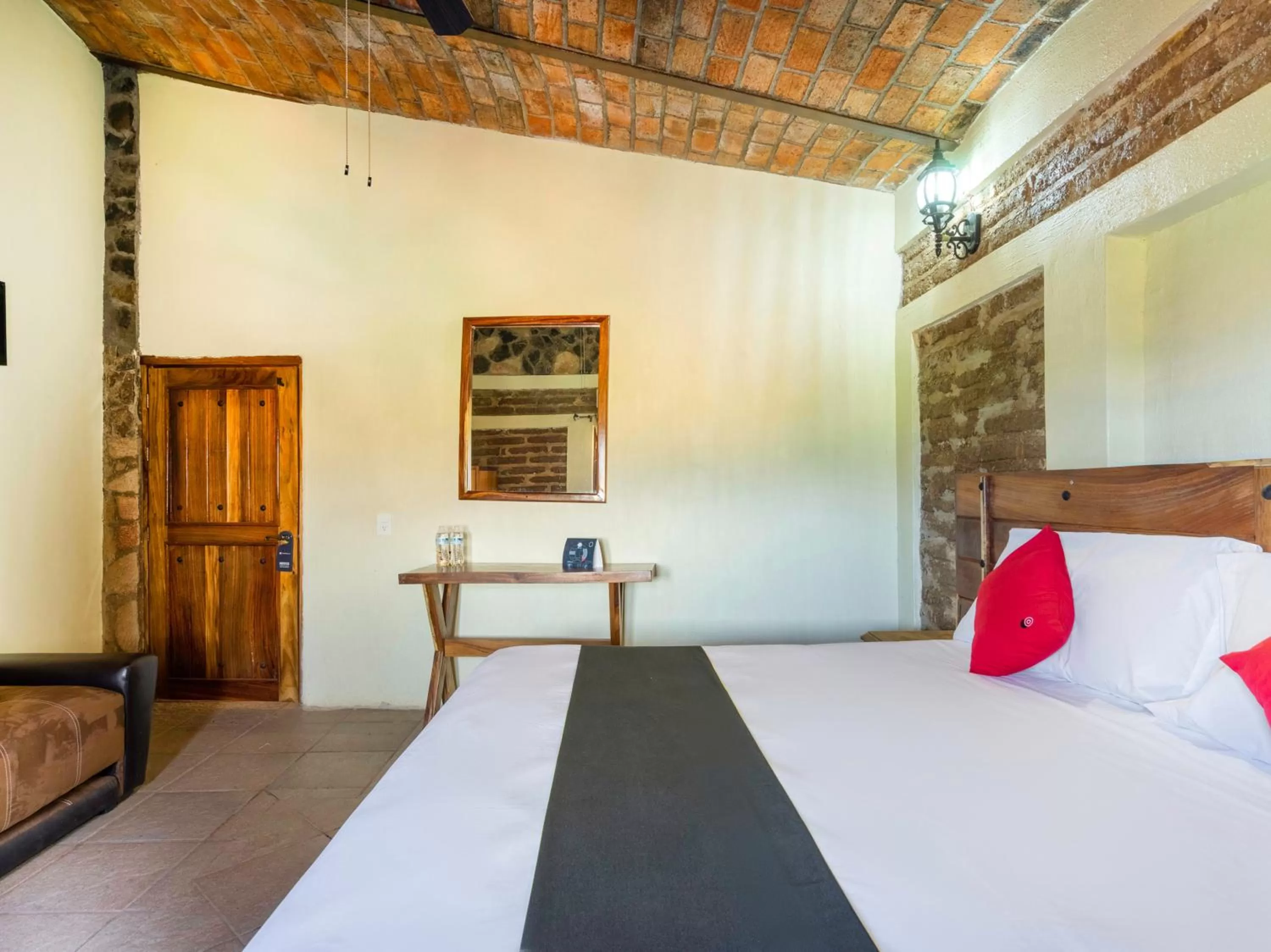 Facade/entrance in Capital O Hotel Posada Terraza, Tequila Jalisco