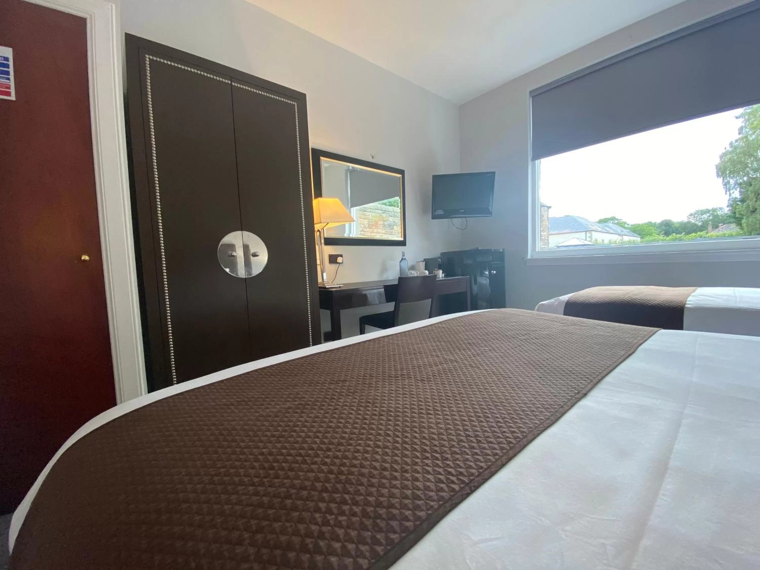 Bedroom, Bed in No6 West Coates