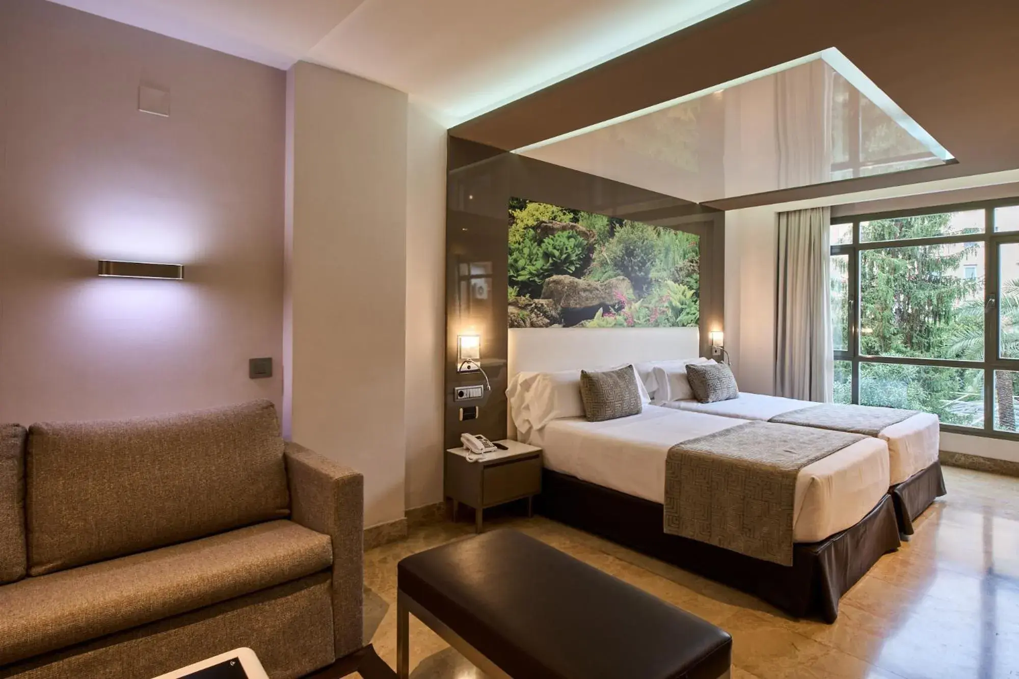 Habitación Familiar Estandar Vista al Jardin in VP El Madroño Habitación Familiar Estandar Vista al Jardin in VP El Madroño