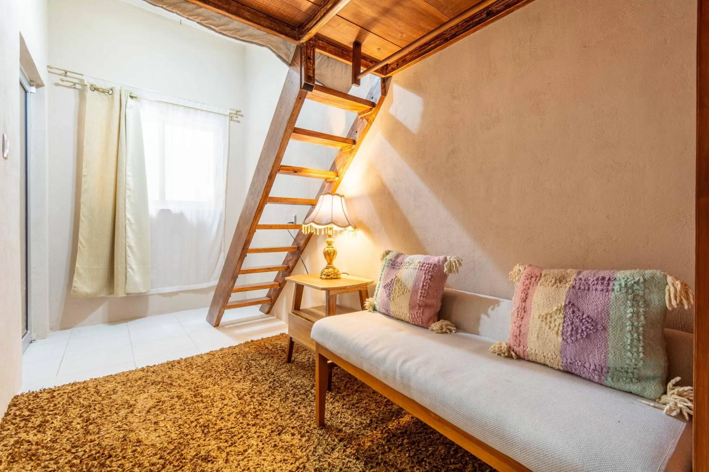 Seating area in Hostería Casa Marquez