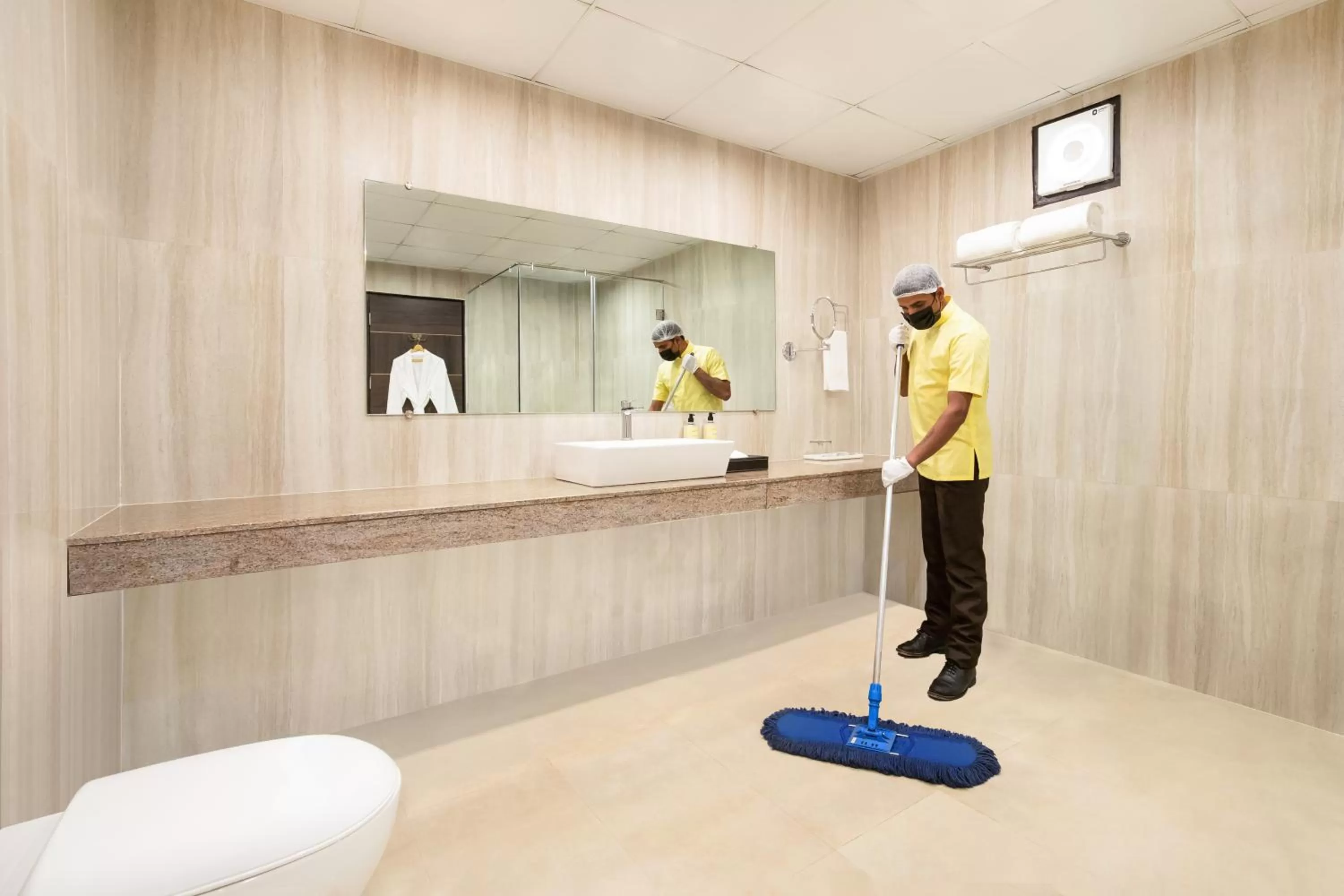 Lemon Tree Hotel Manali