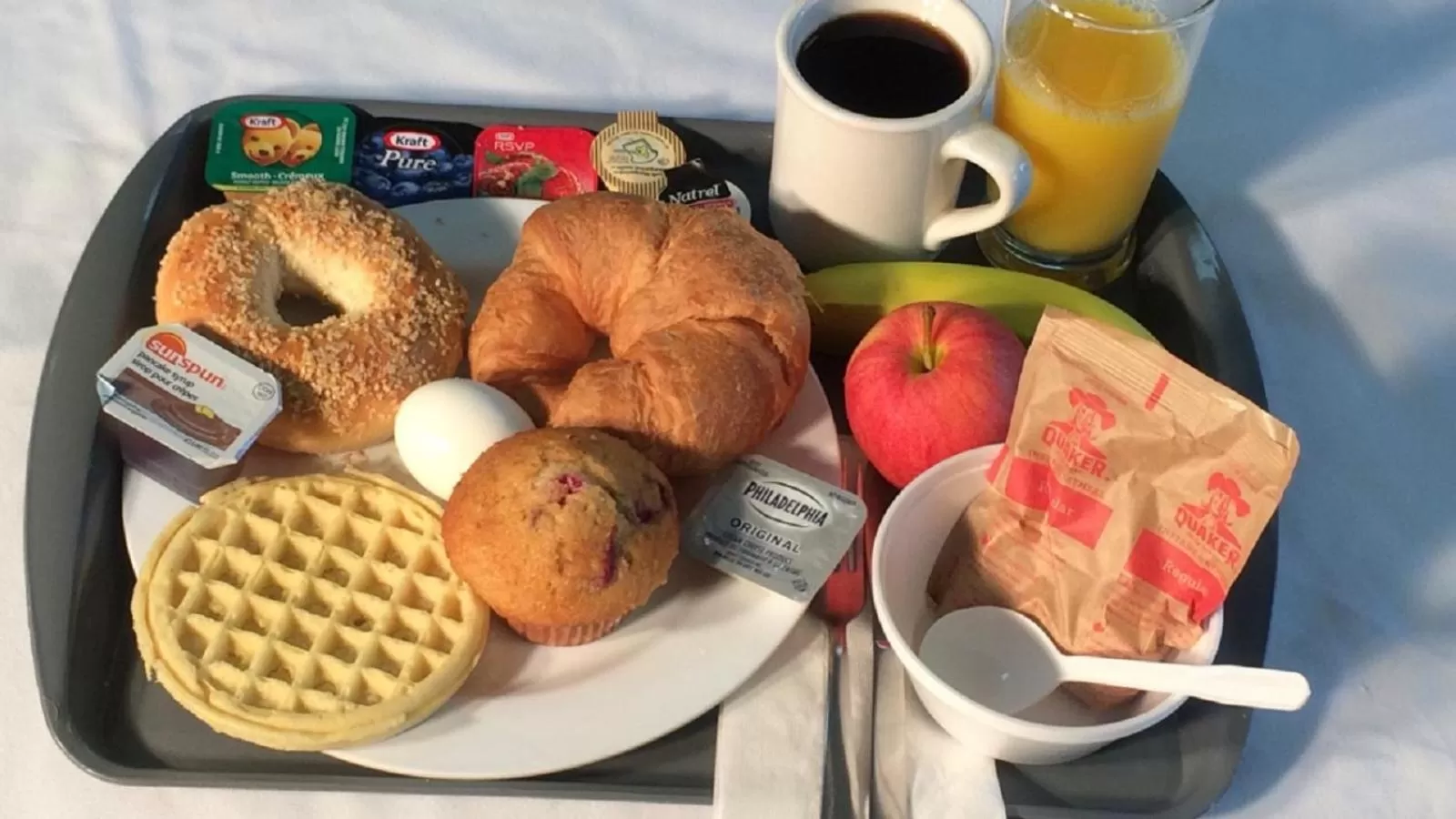 Breakfast in Days Inn by Wyndham Ste. Helene-de-Bagot