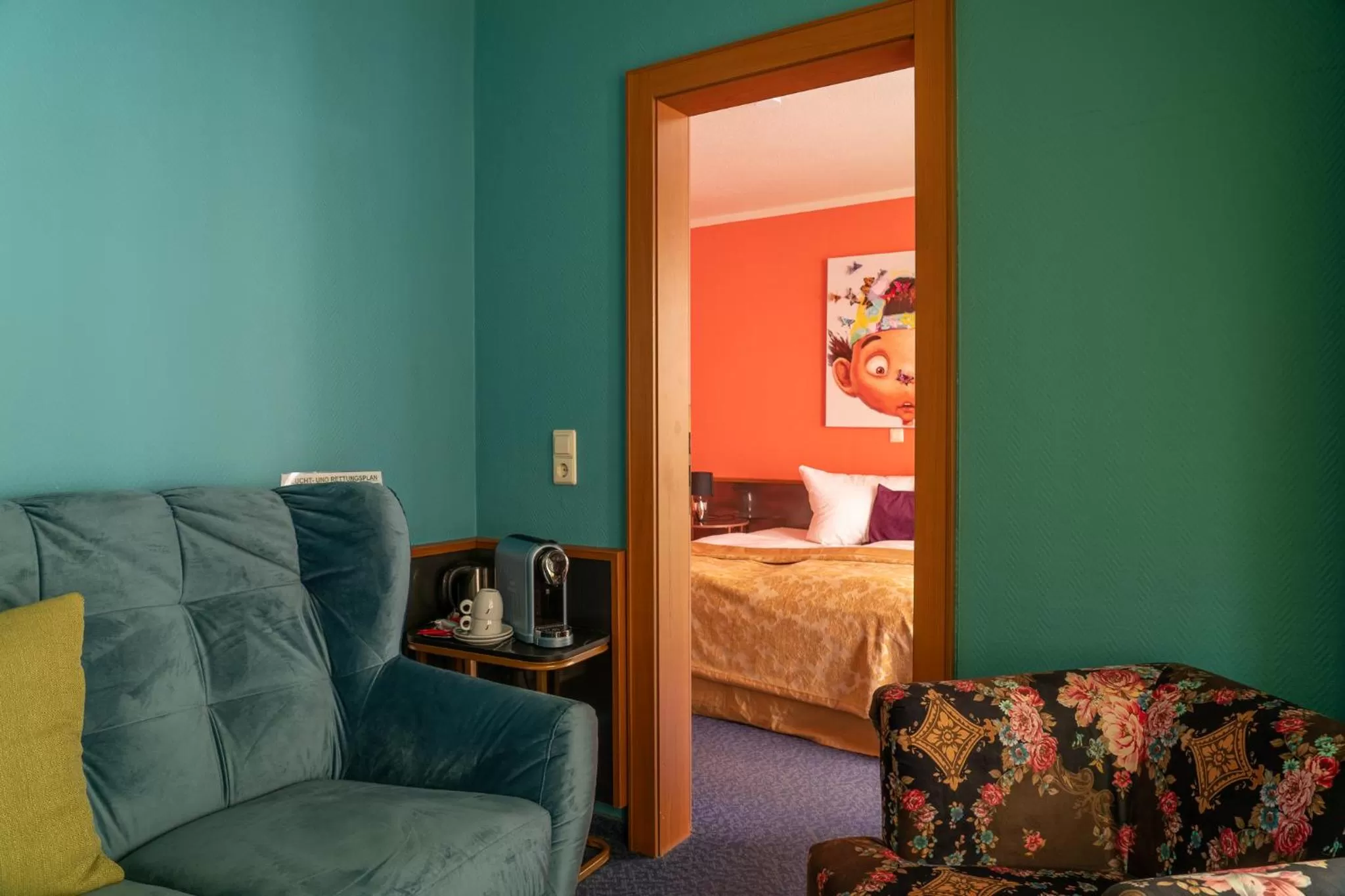 Living room, Bed in Boutique Hotel Rothenburger Hof