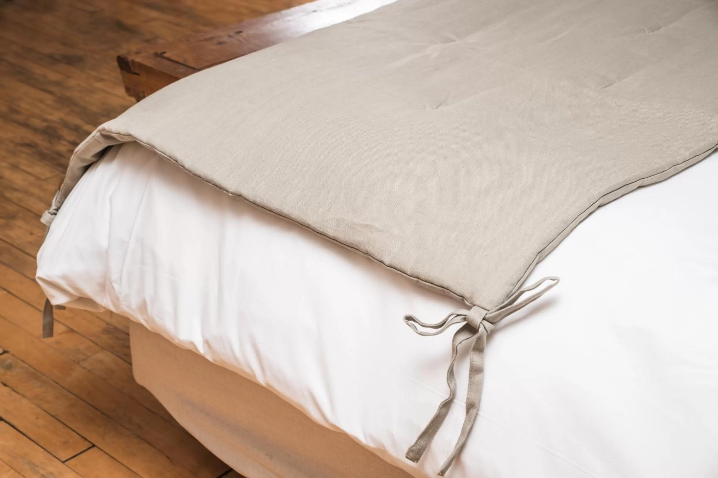 Decorative detail, Bed in Bories - Boutique Guest House