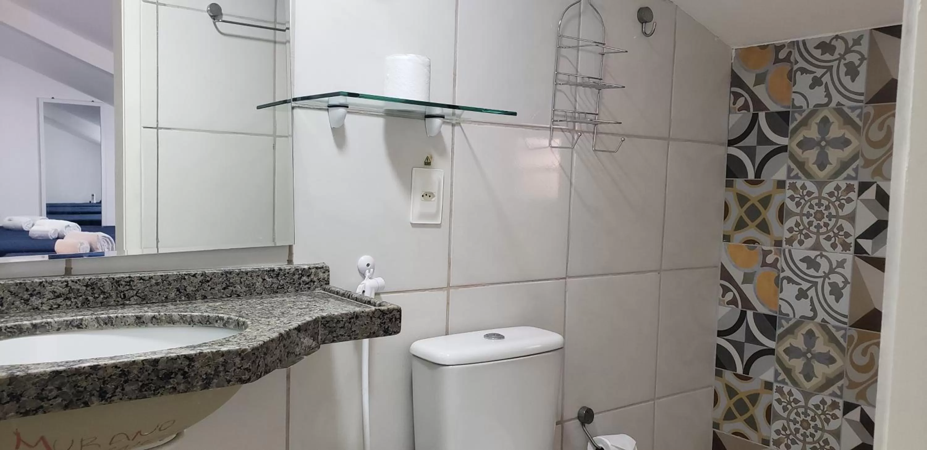 Bathroom in LIVE IN FORTALEZA HOTEL