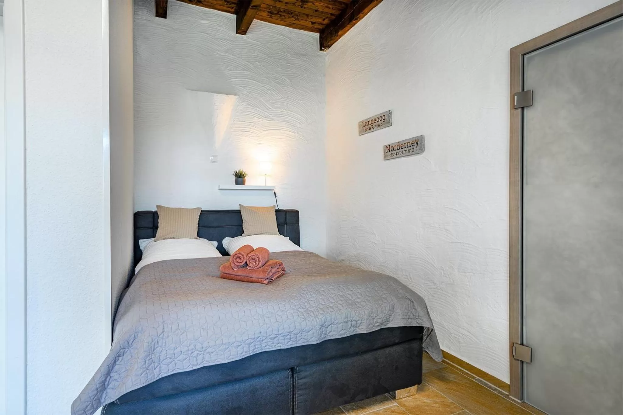 Bed in Villa Moorstern am Badesee Tannenhausen