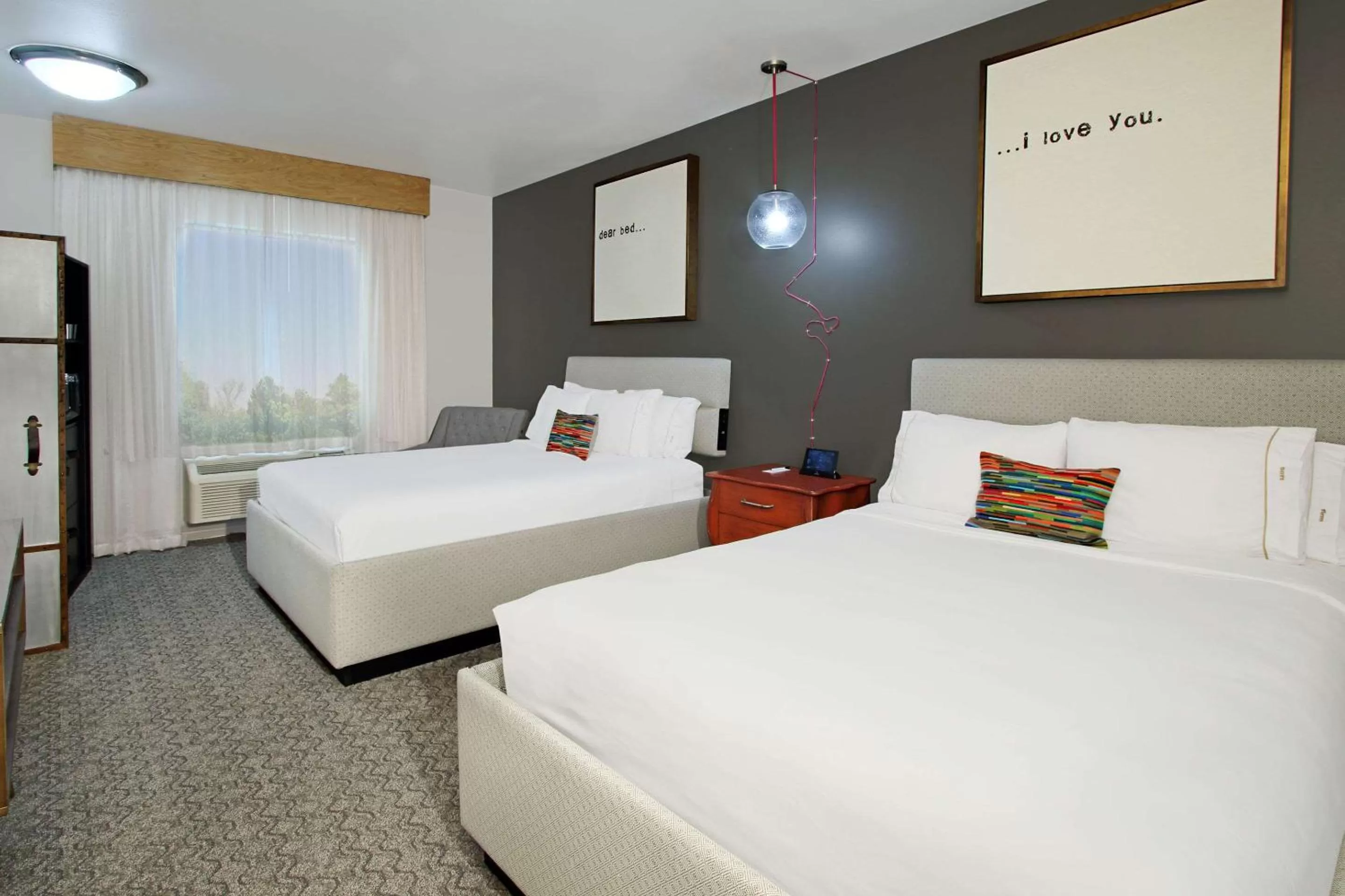 Photo of the whole room, Bed in Hotel Ylem