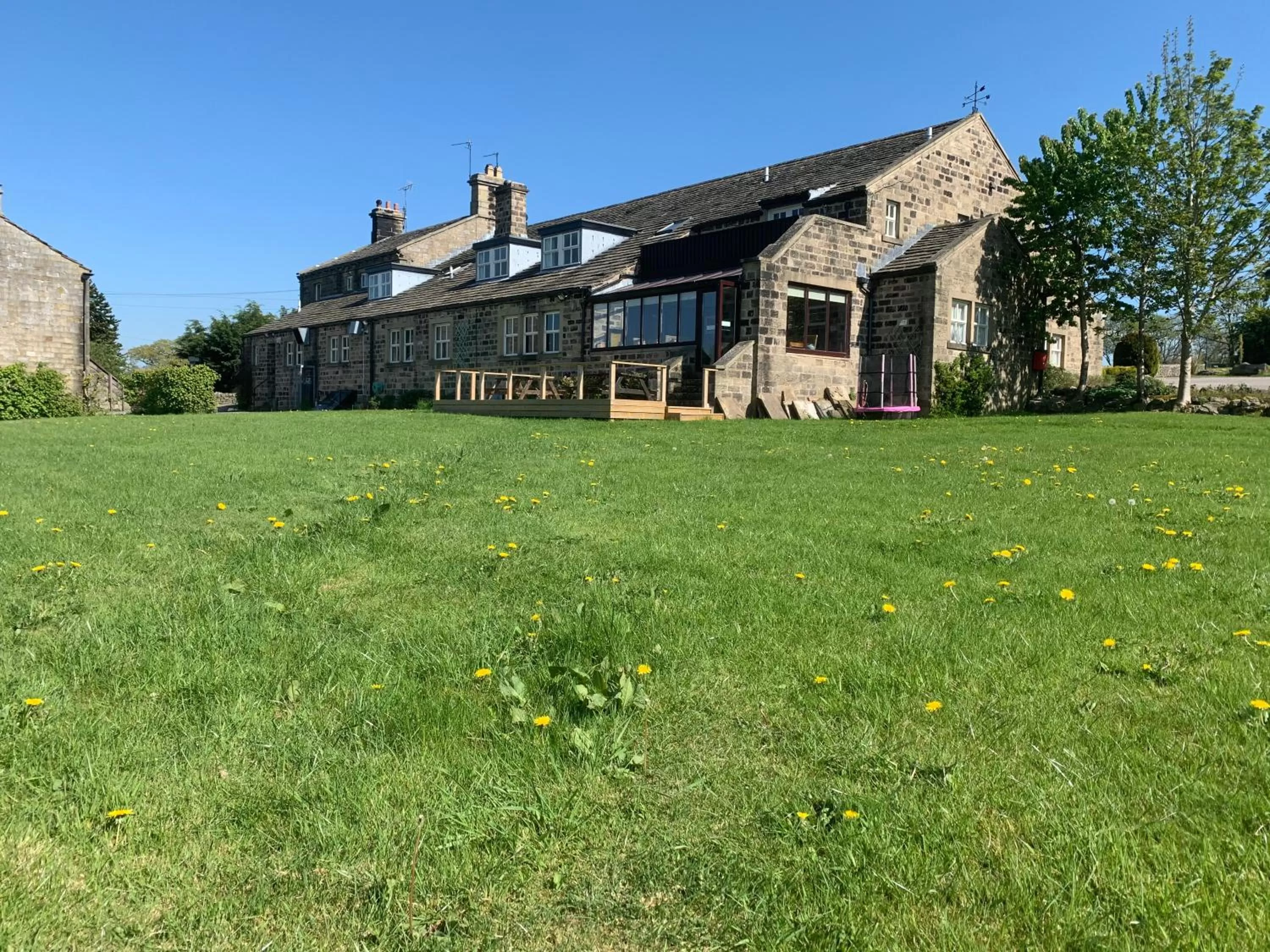 Garden in Wellington Inn