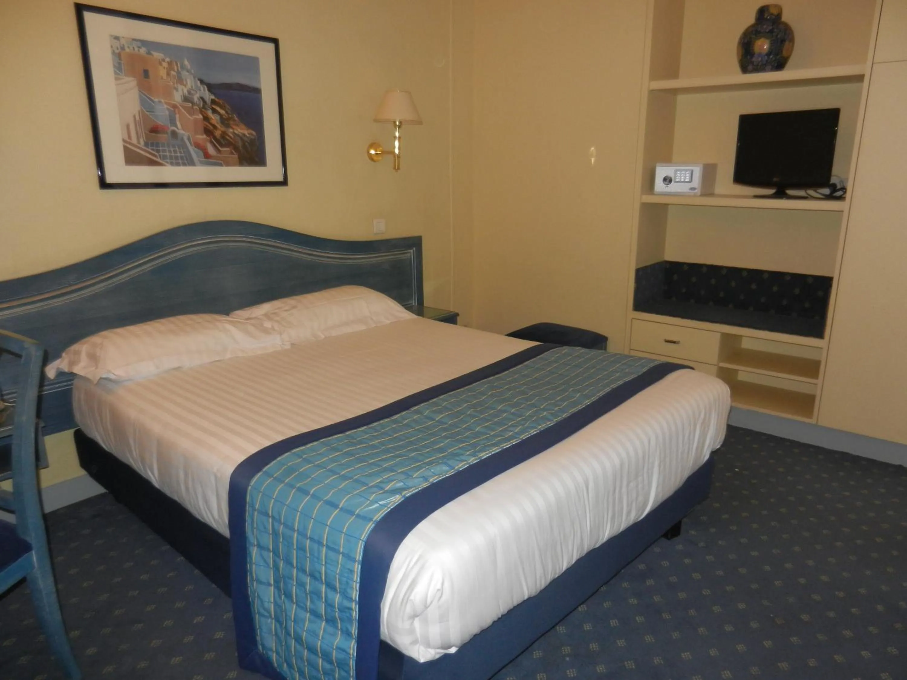 Bedroom, Bed in Hotel du Pré