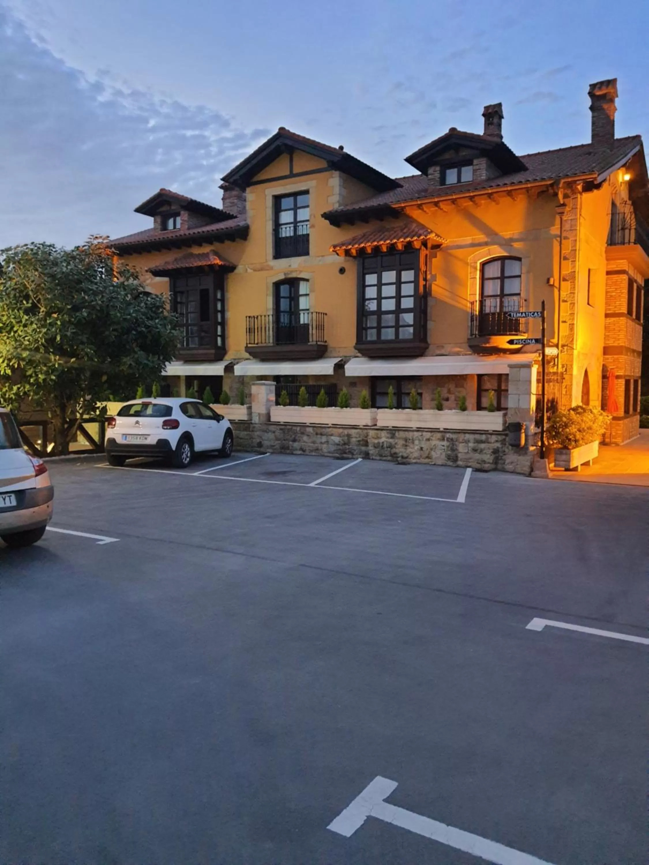 Property building in Posada la Leyenda