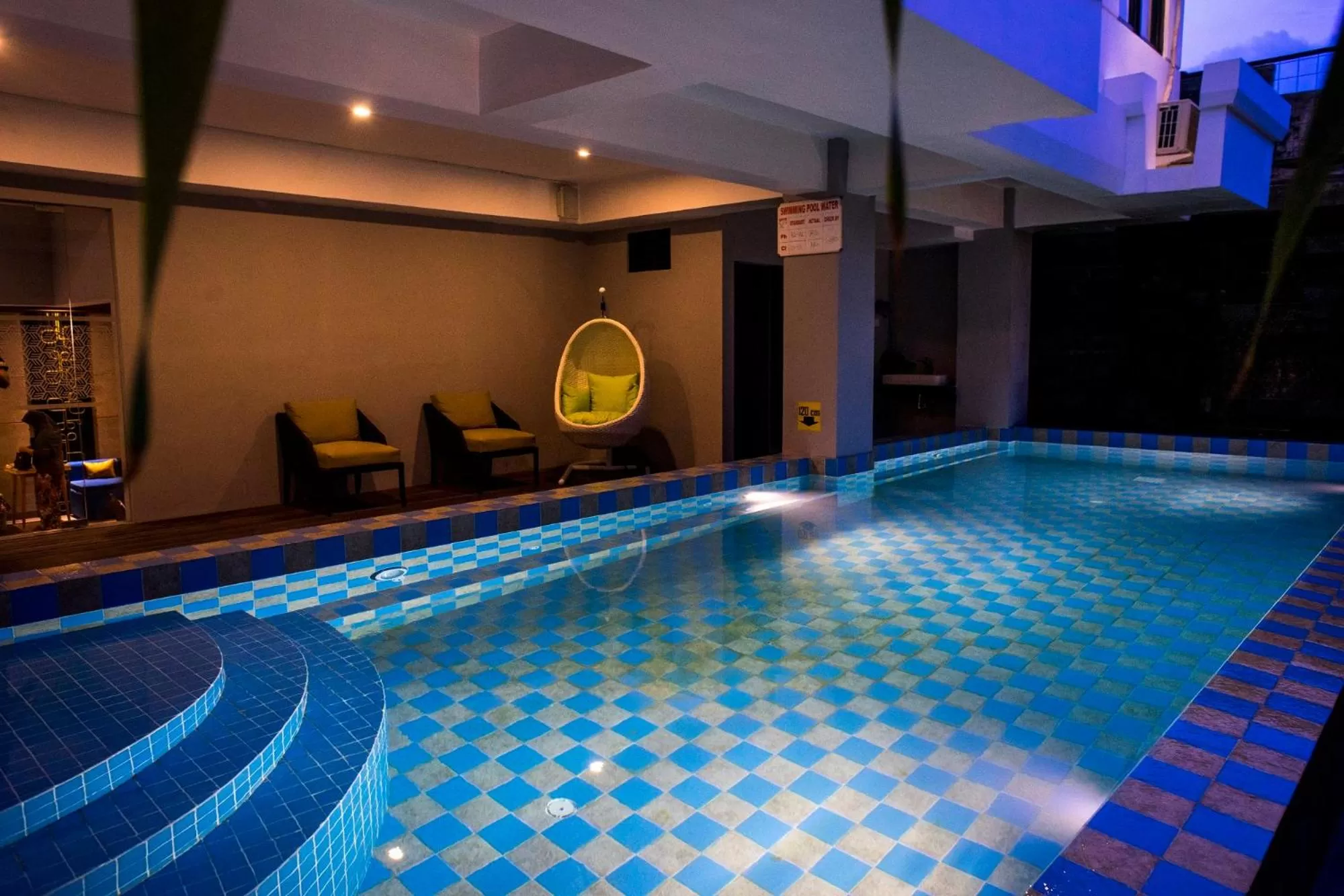 Swimming pool in Ayaartta Hotel Malioboro