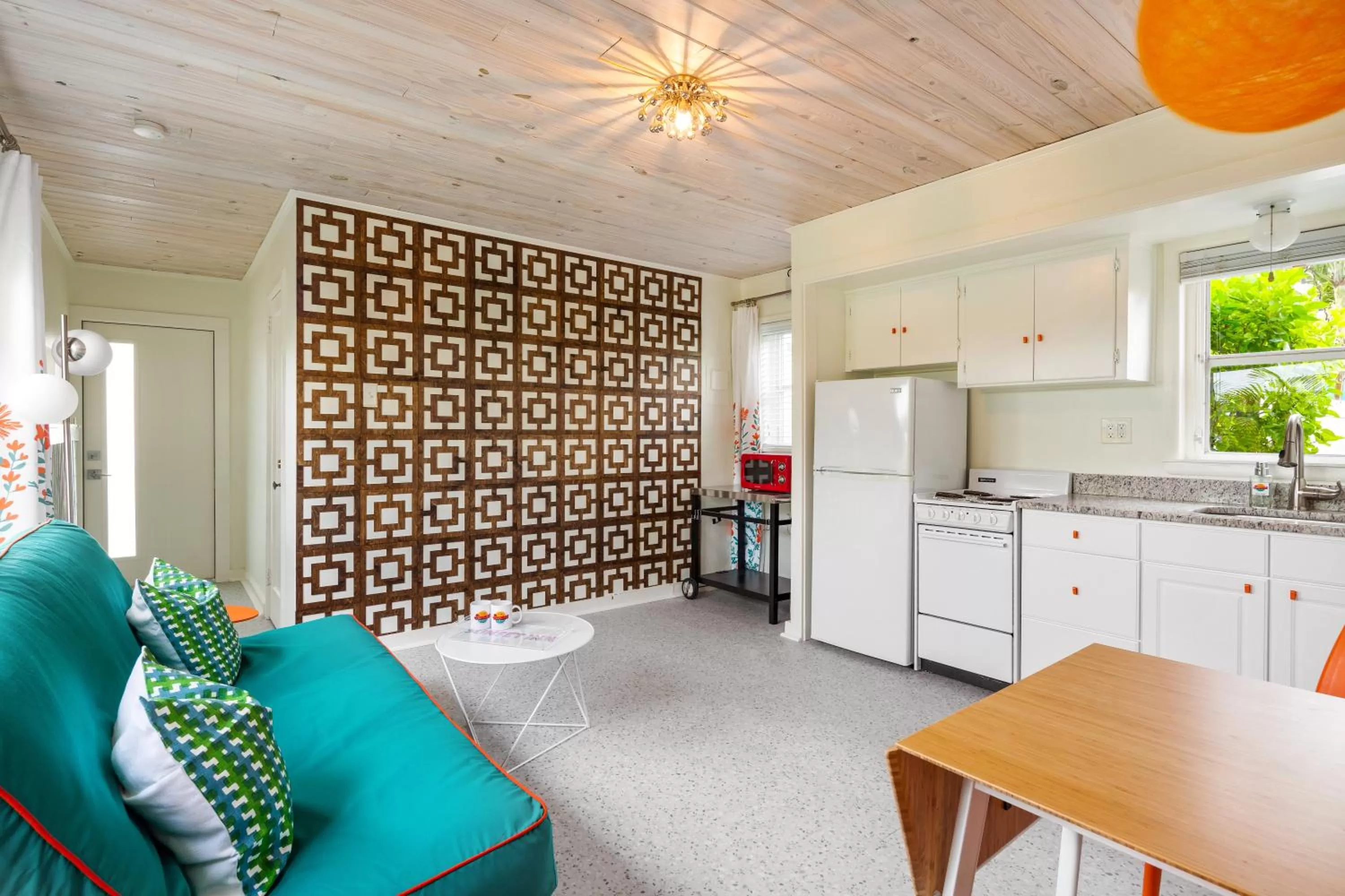 Living room in Sunset Inn and Cottages