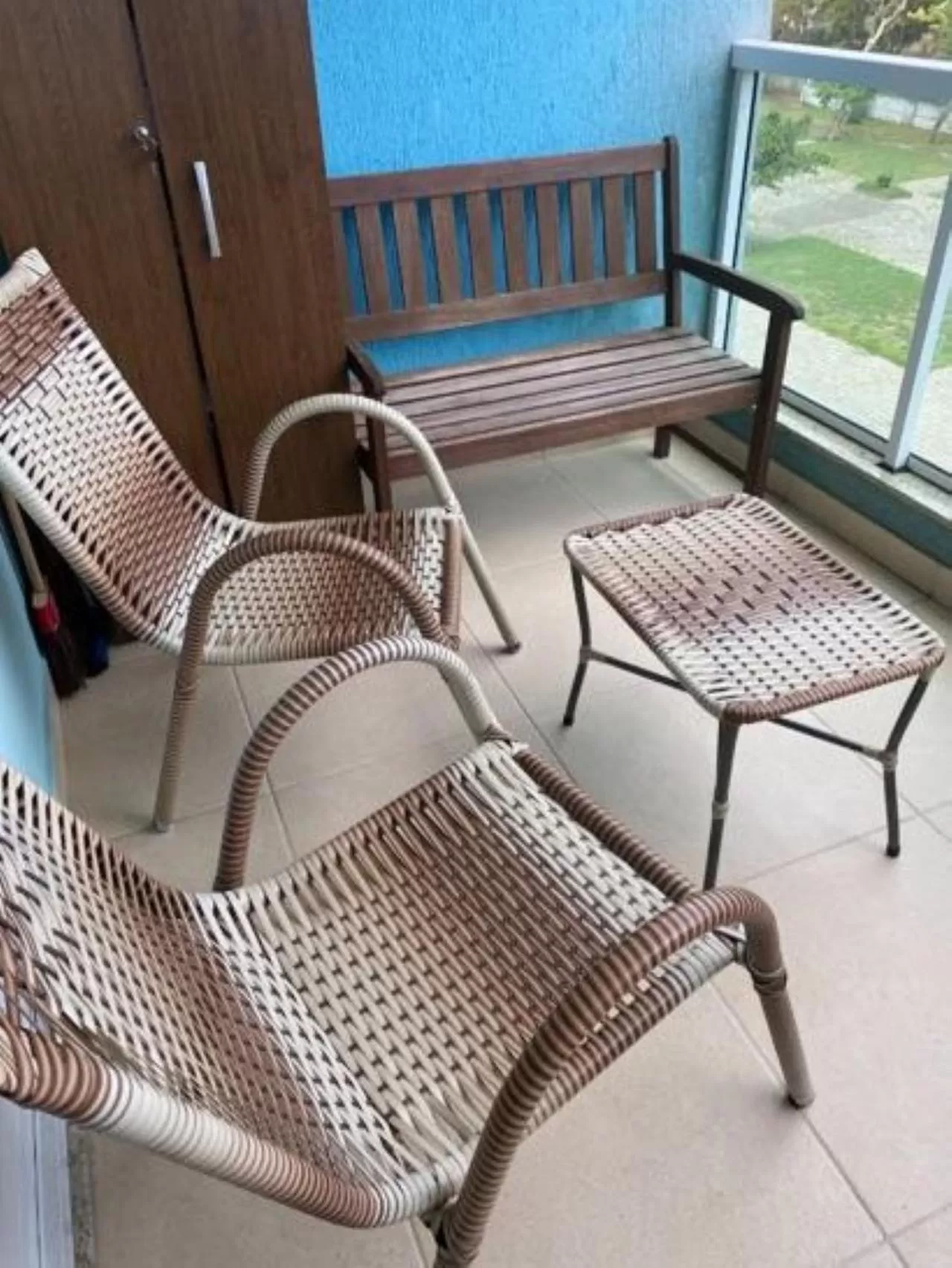 Patio in Apartamento no Golden Lake - pé na areia, agua de côco e cervejinha