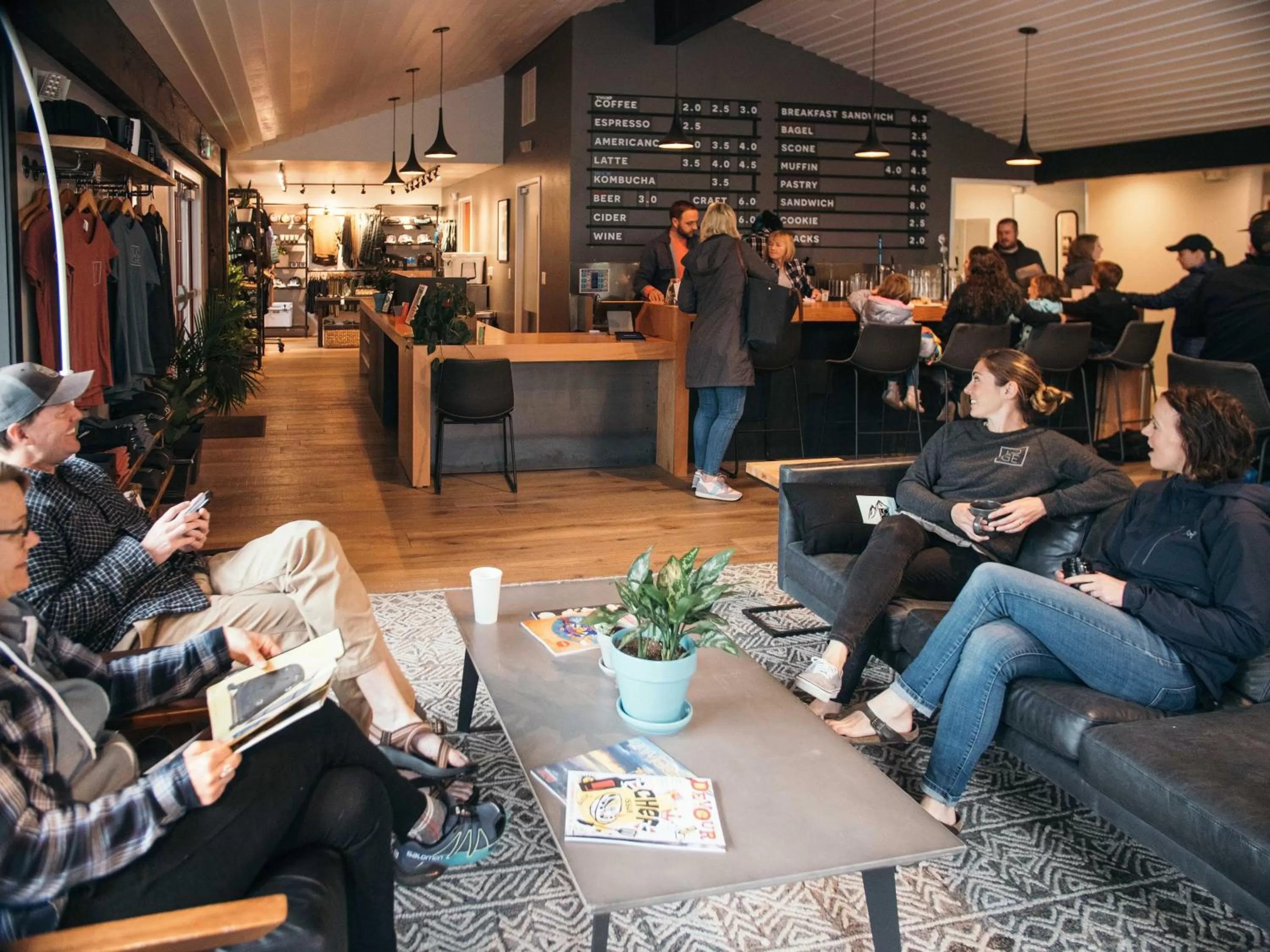 Communal lounge/ TV room in LOGE Bend