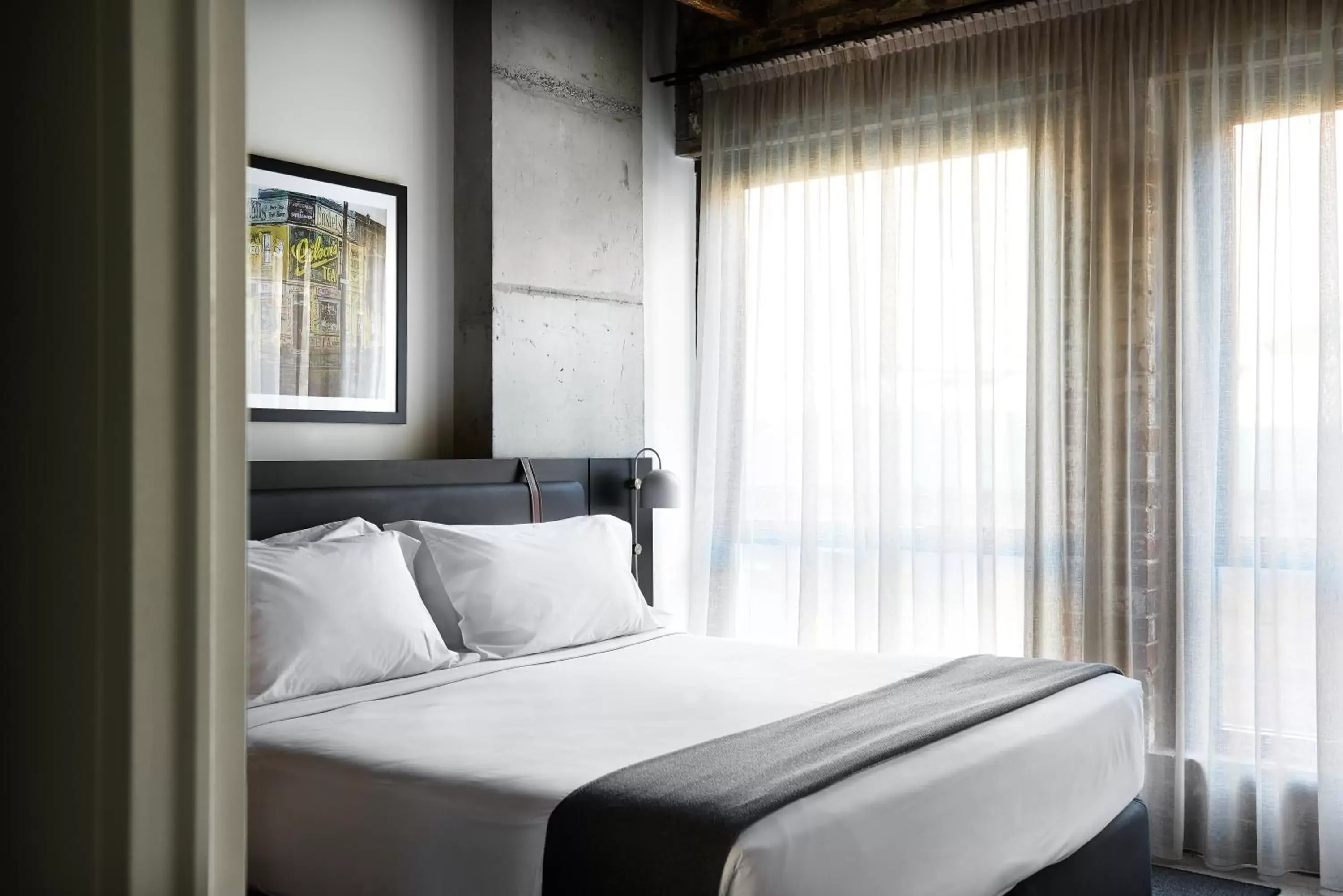 One Bedroom Suite in Veriu Broadway One Bedroom Suite in Veriu Broadway