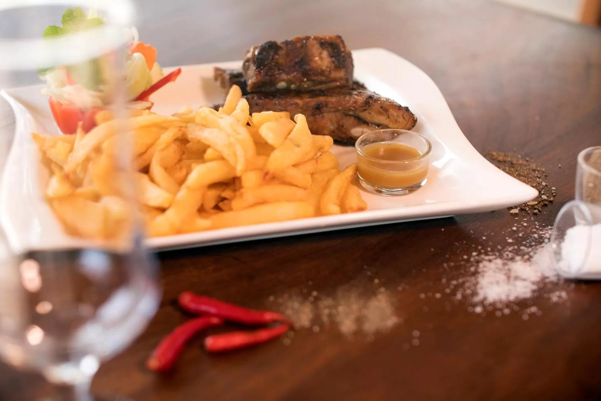 Food and drinks, Food in Entebbe Palm Hotel