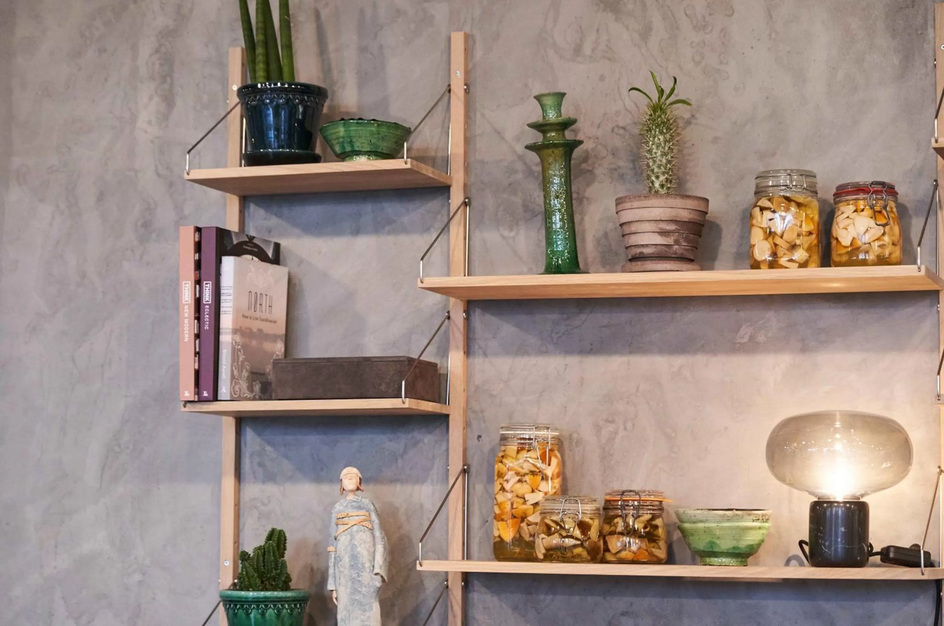 Restaurant/places to eat in Hotel GUESTapart