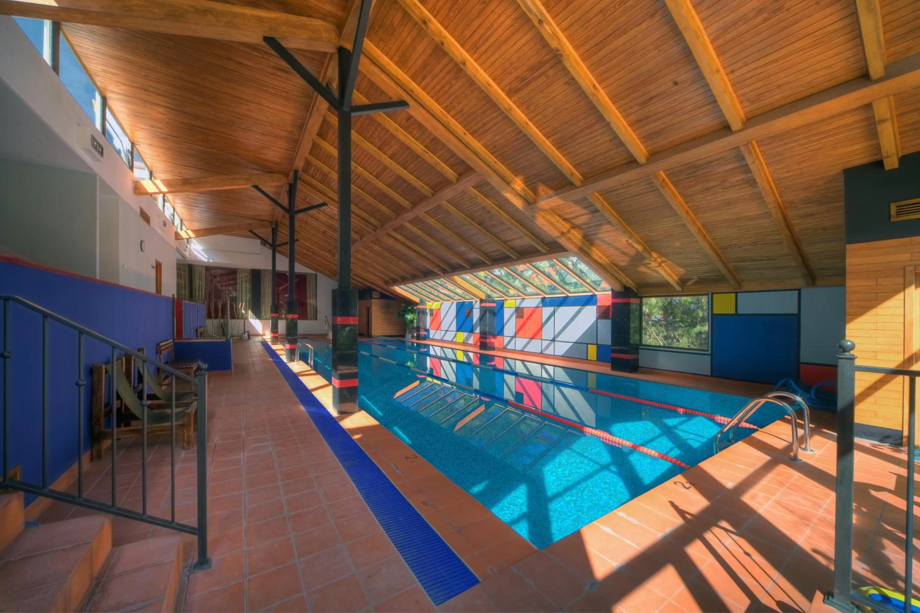 Swimming pool in Kopala Tskneti Hotel