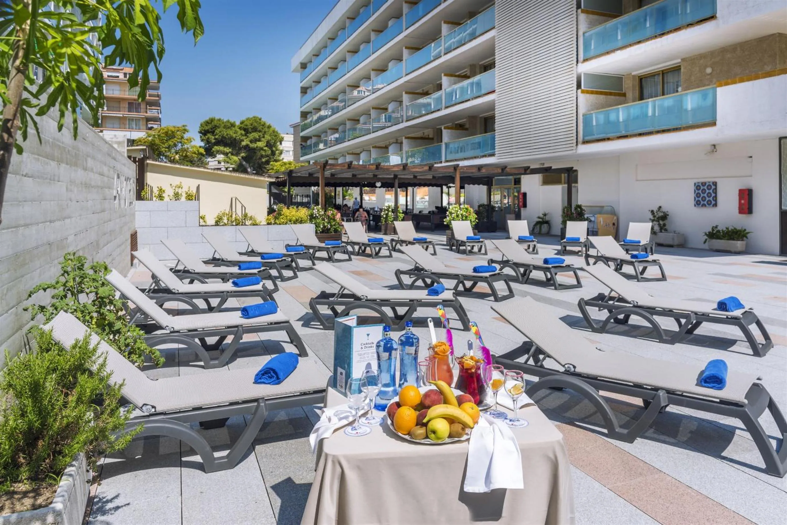 Area and facilities in 4R Salou Park Resort II