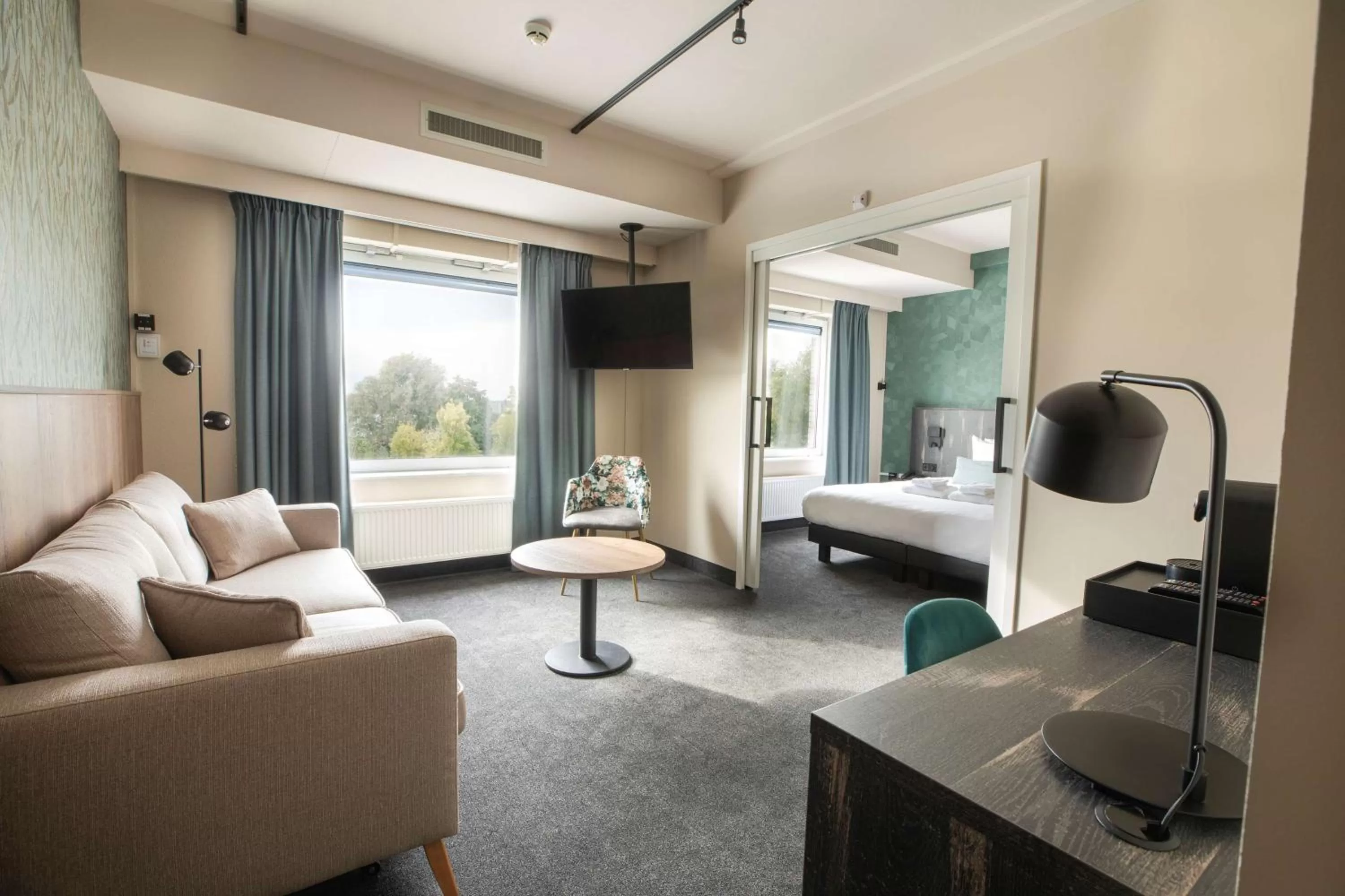 Photo of the whole room in Flonk Hotel Groningen Zuid, BW Signature Collection