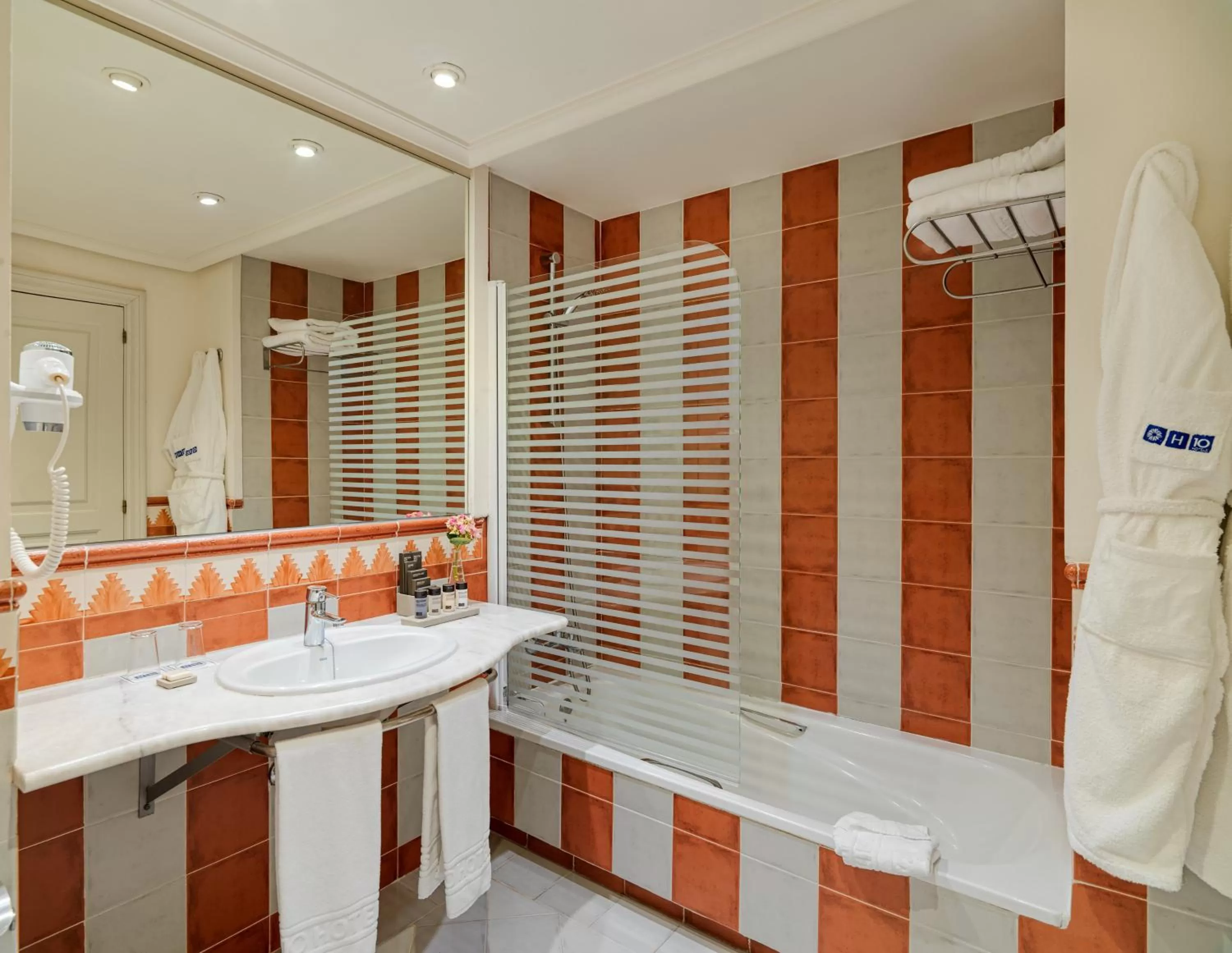 Double Room with Partial Sea View (2 Adults) in H10 Costa Adeje Palace