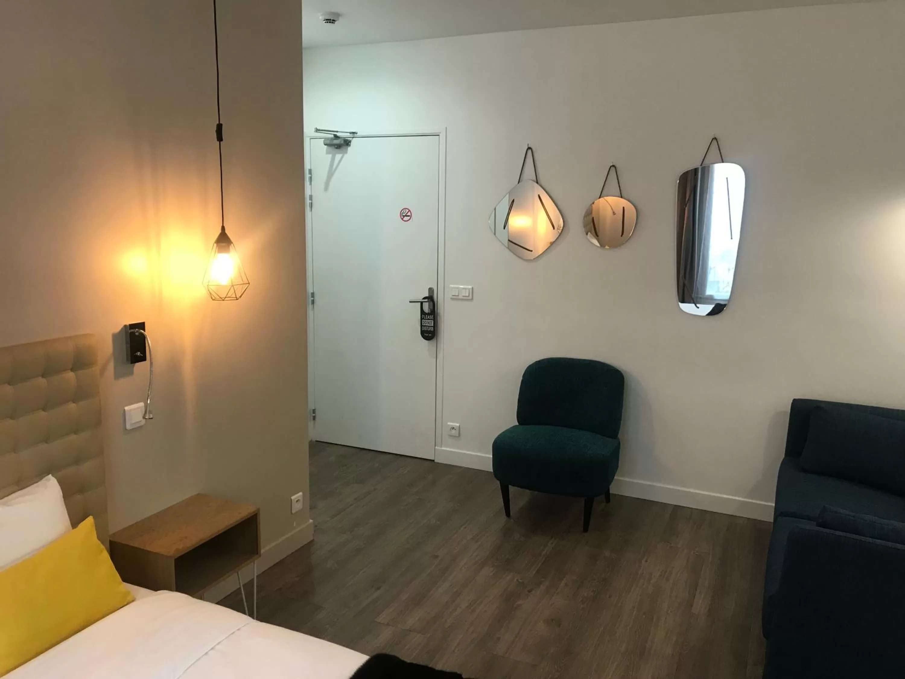 Bed in Hôtel De Venise